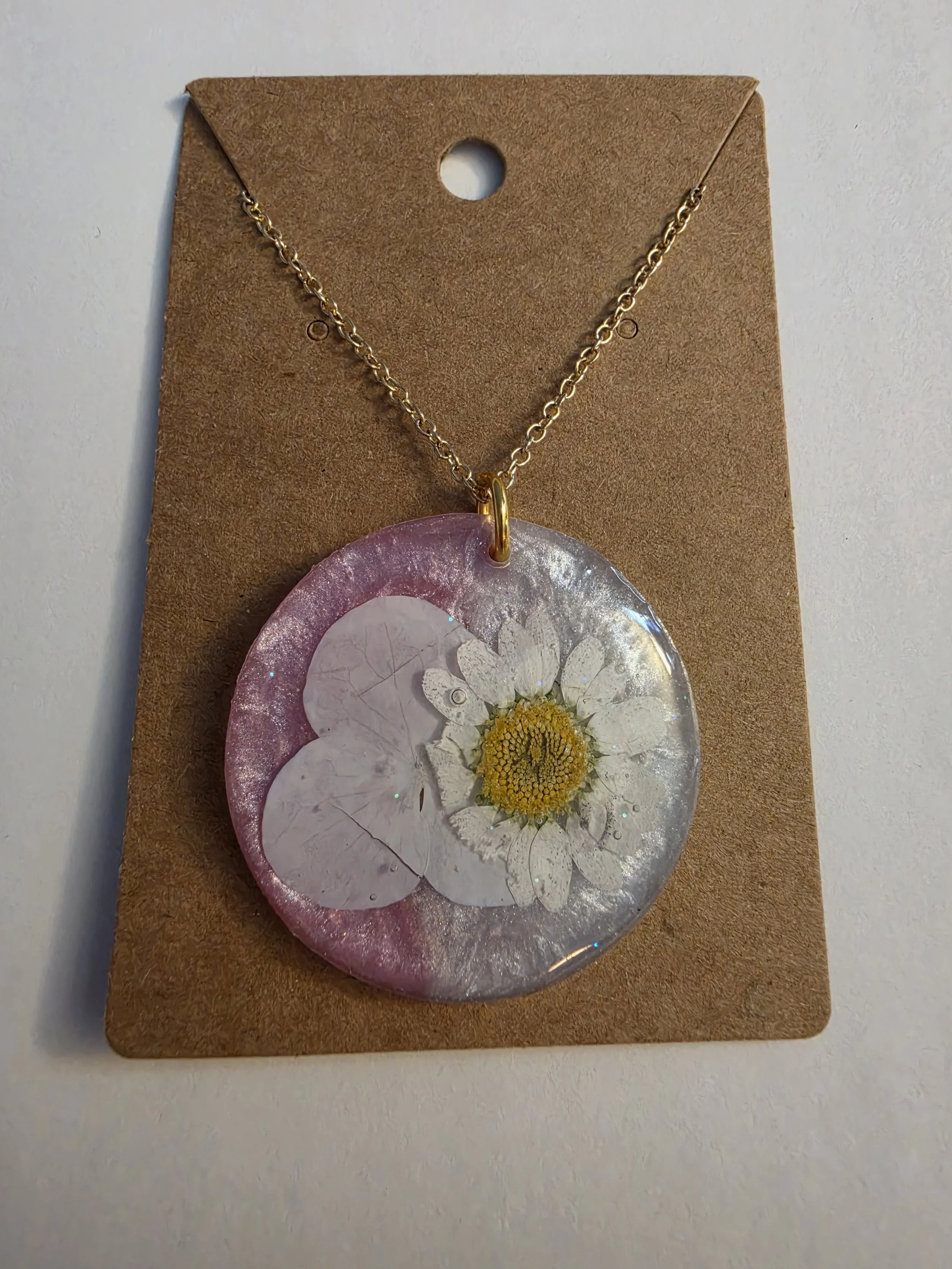 Pink & White Flower Round Gold Chain Necklace
