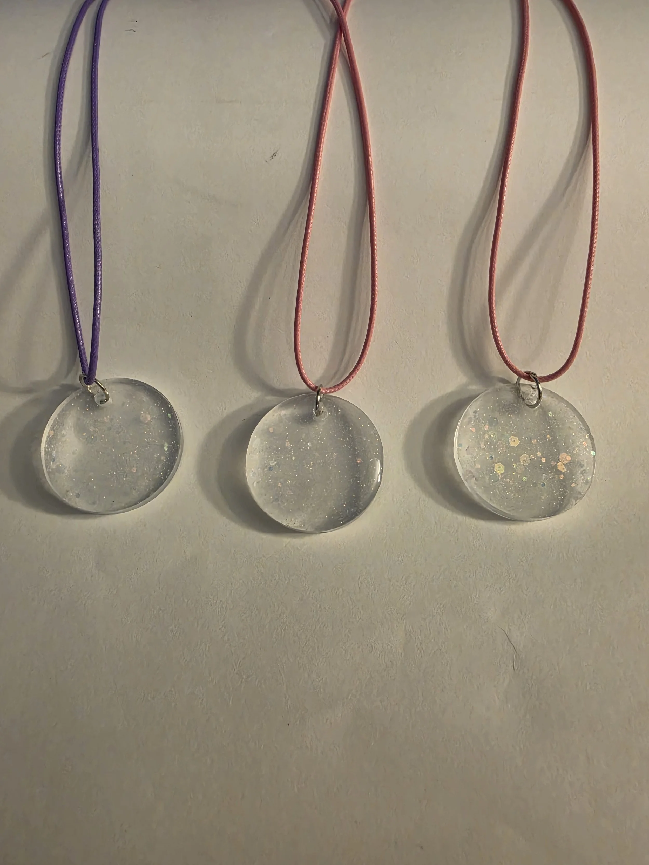 Clear Shimmer Round Necklace