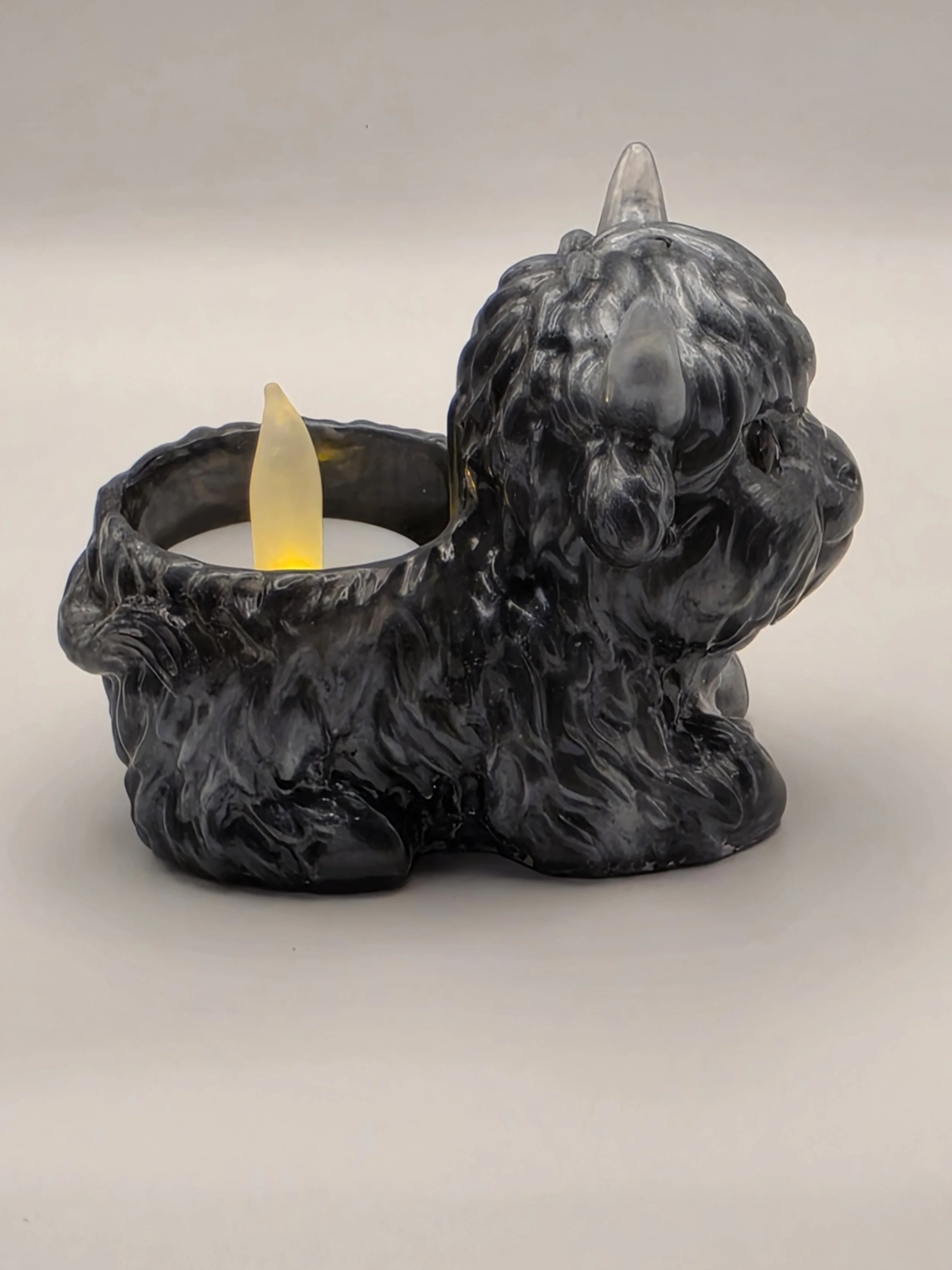 Grey Highland Cow Votive