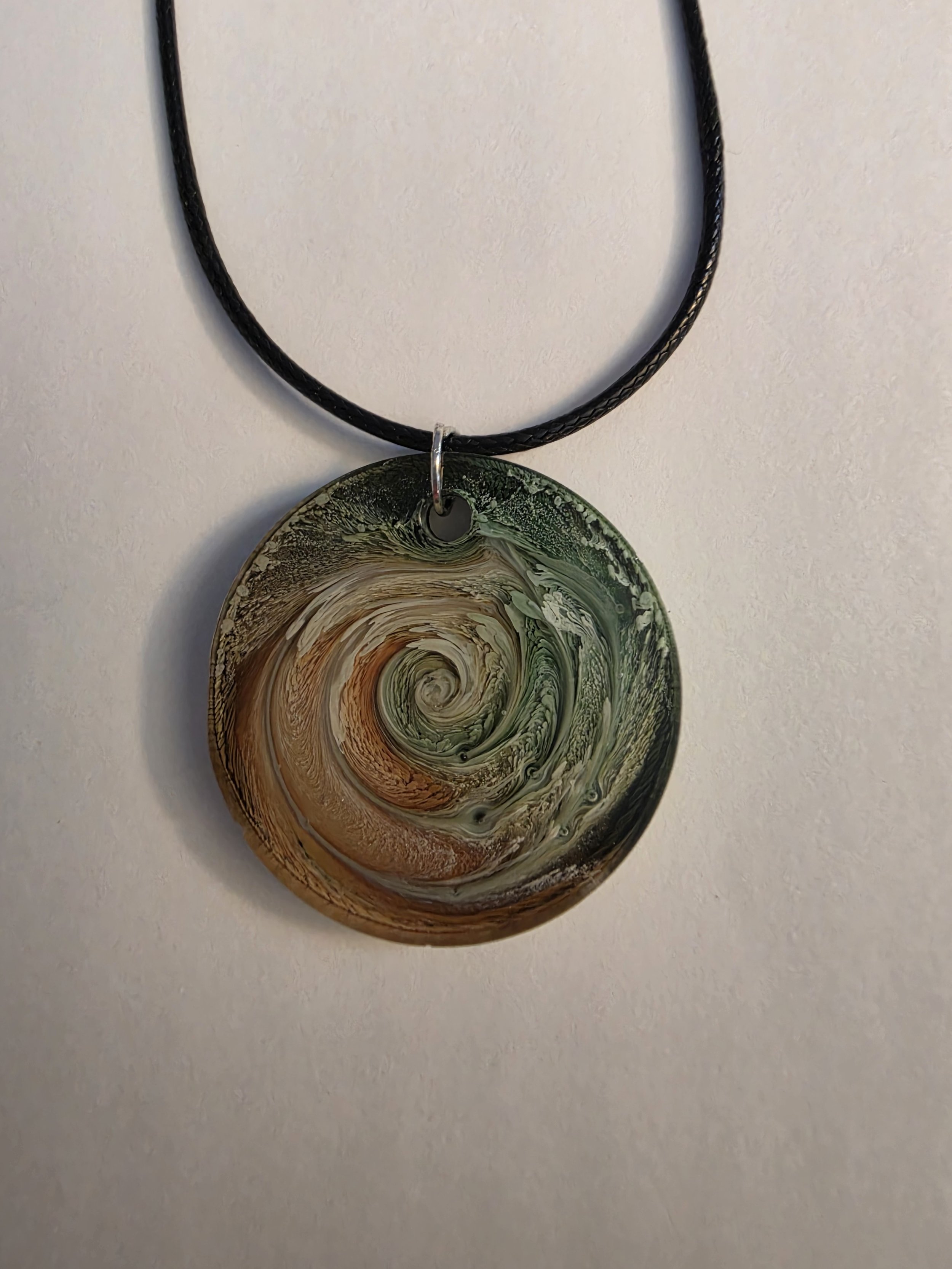 Green & Orange Swirl Round Necklace