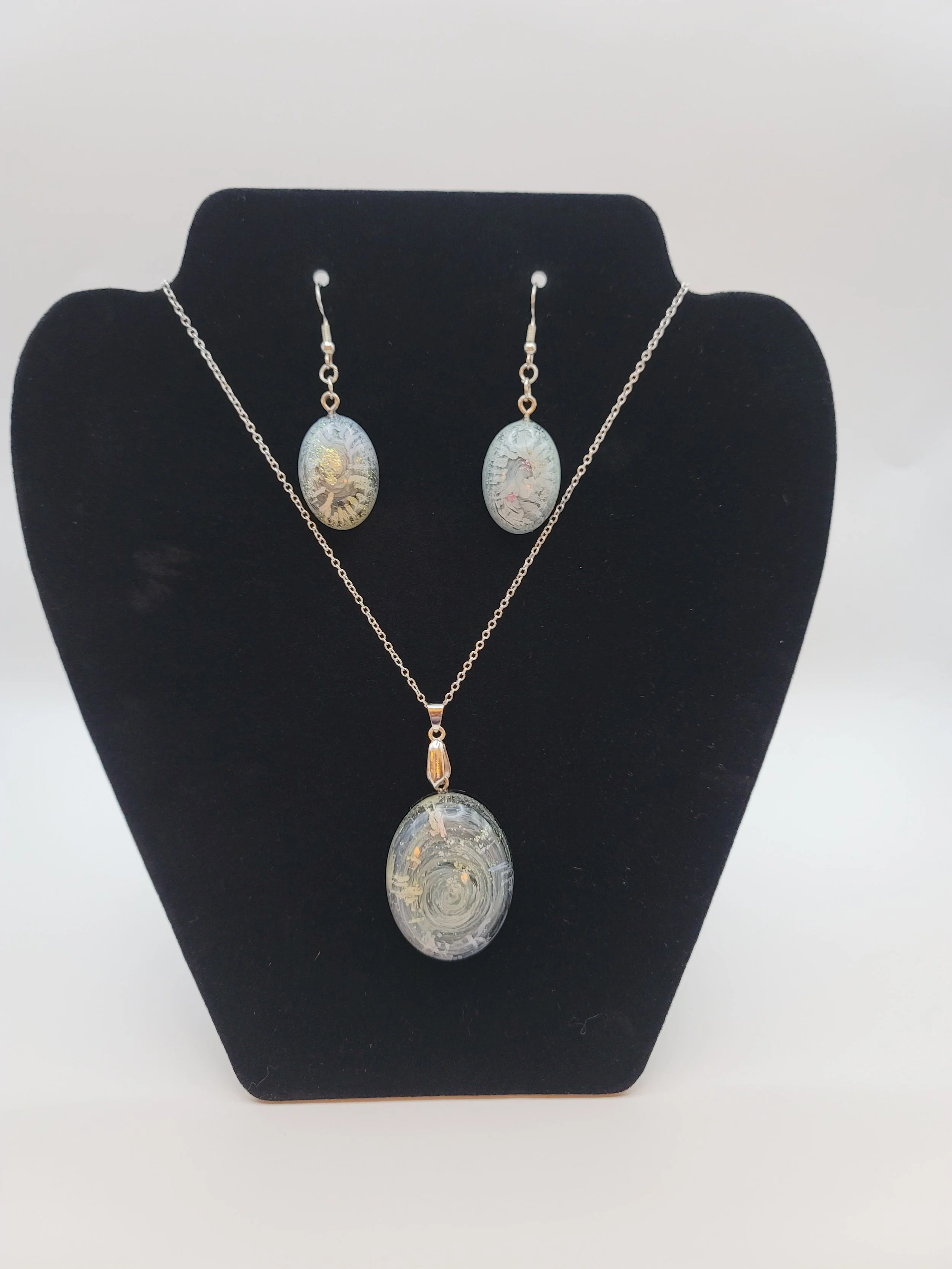 Blue Swirl Oval Jewelry Set