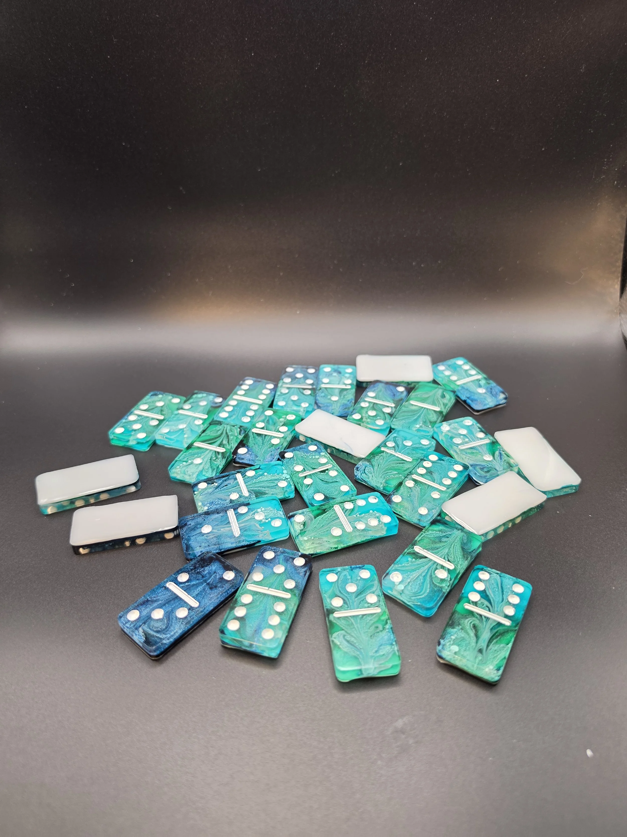 Small Ocean Petri Double 6's Dominoes