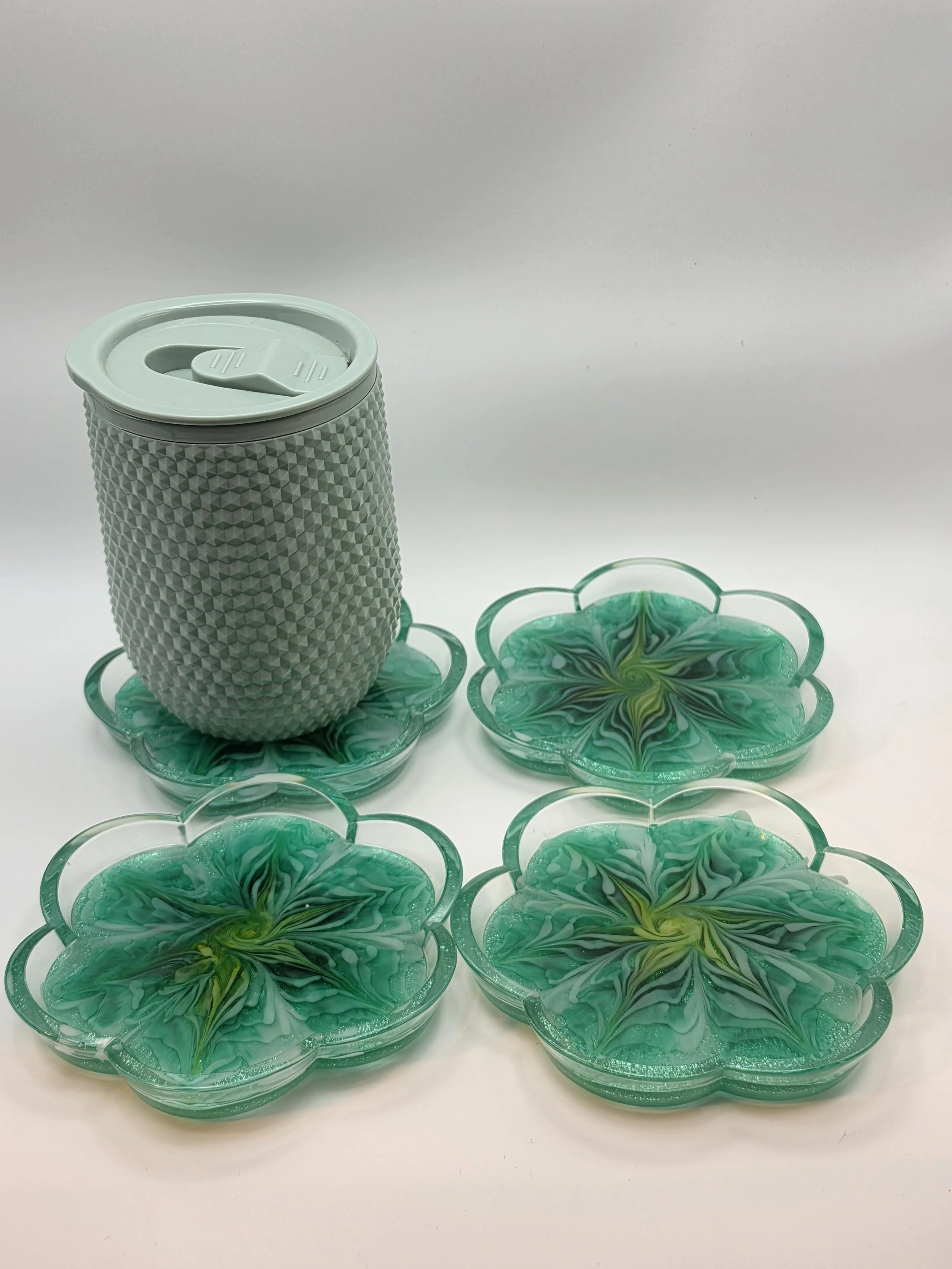 Green Bloom Rimmed Flower Coaster Set