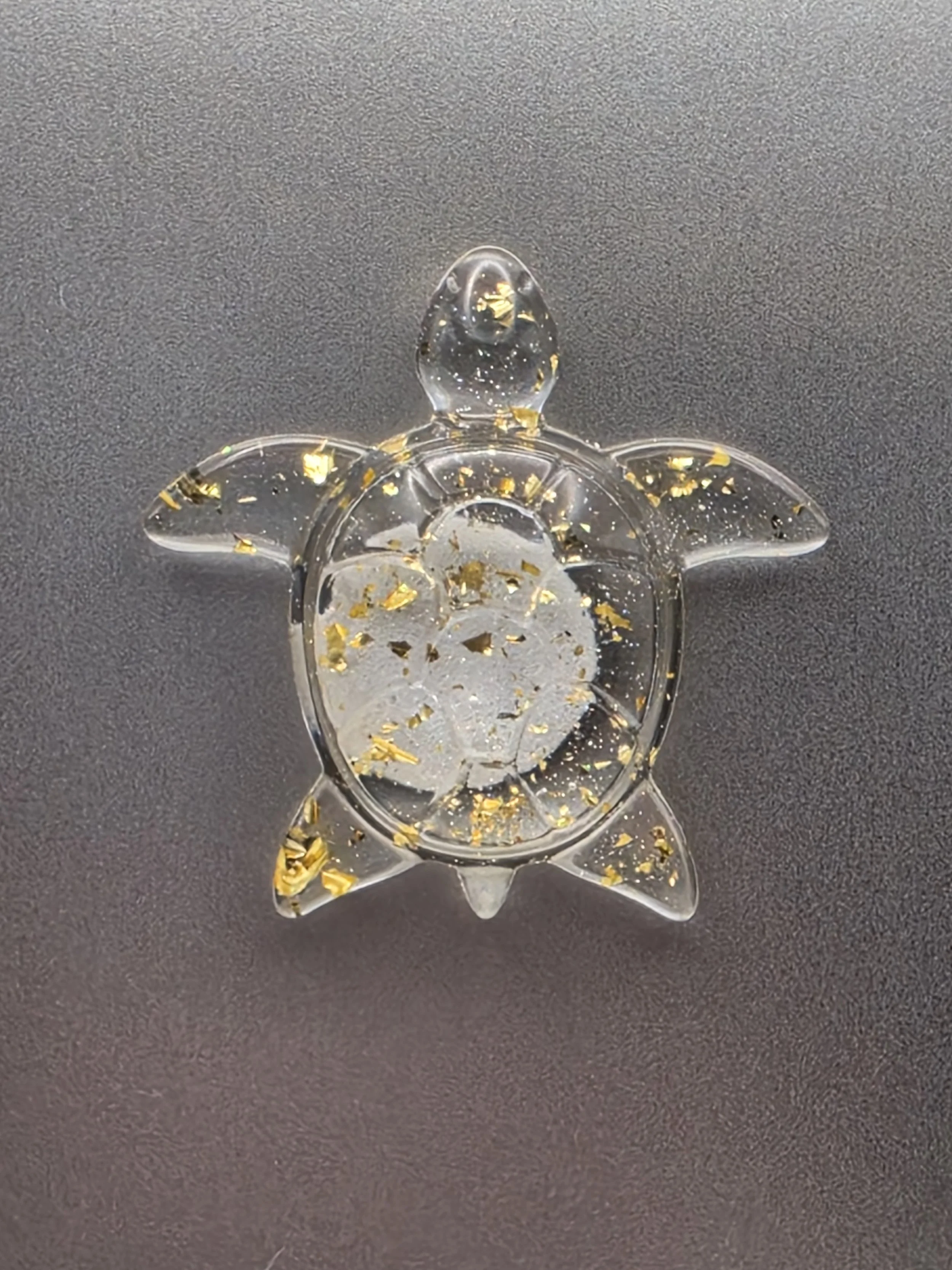 Clear Gold Flake Turtle Magnet