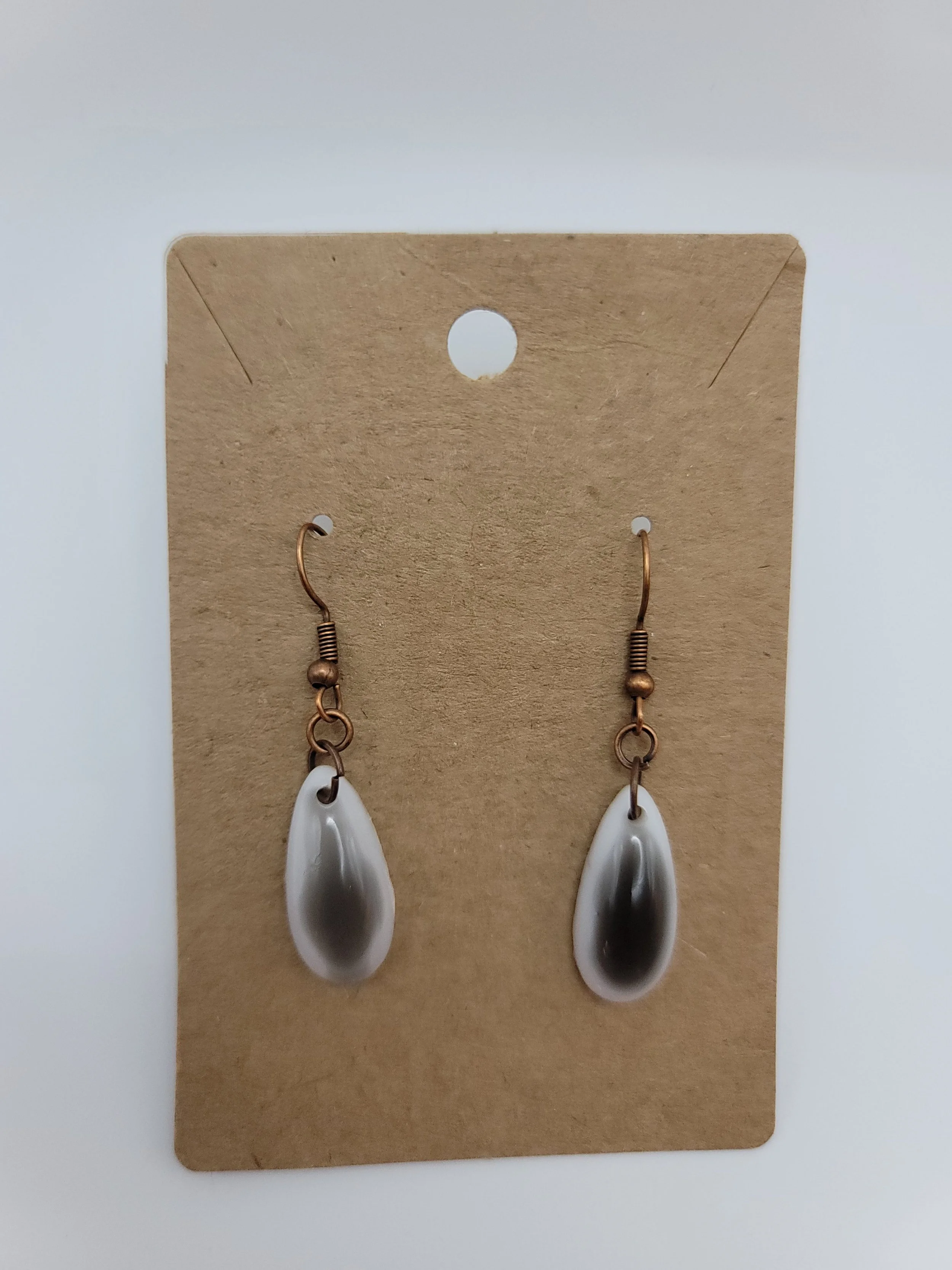 Black & White Teardrop Earrings