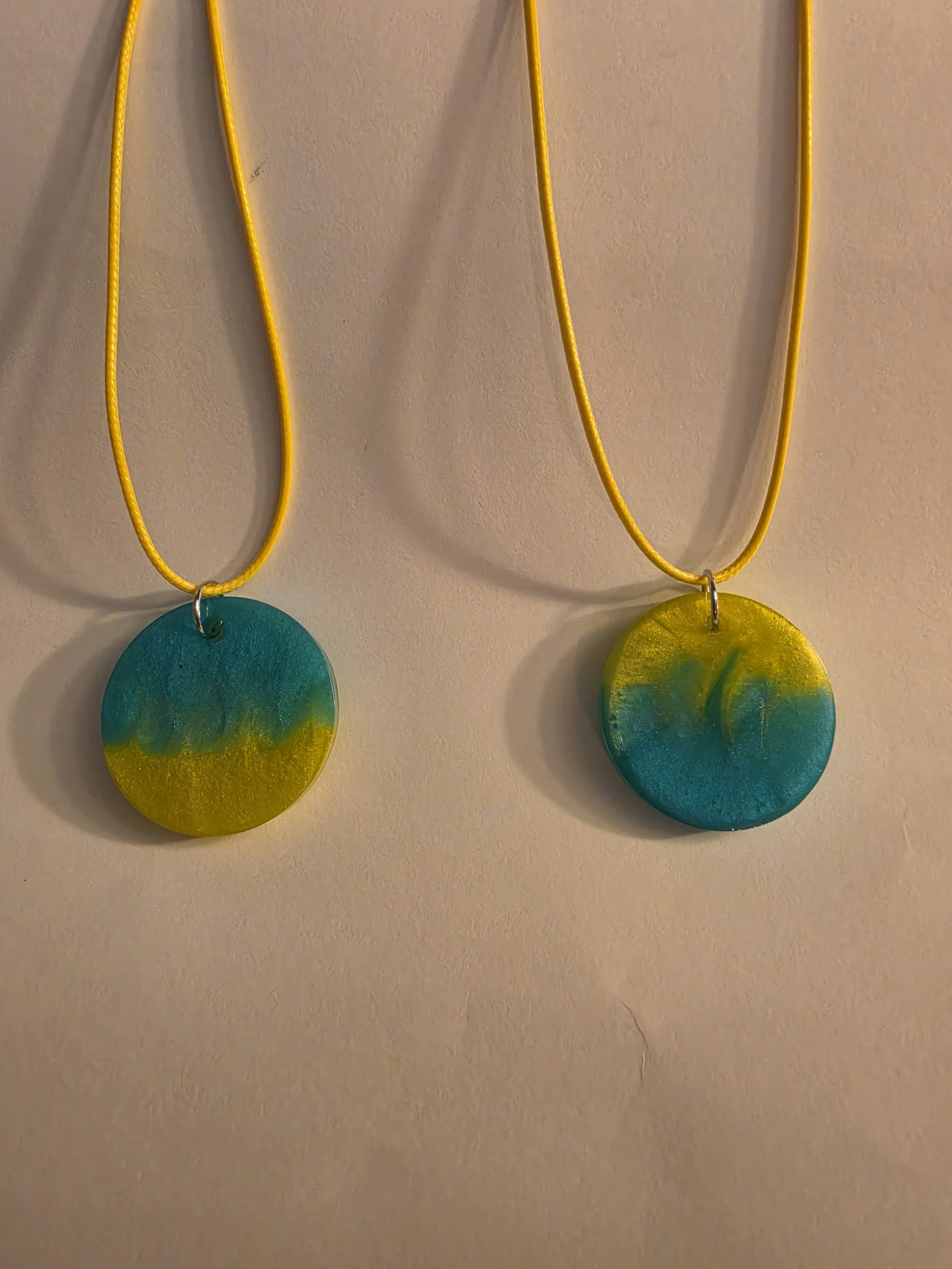 Blue & Yellow Round Necklace