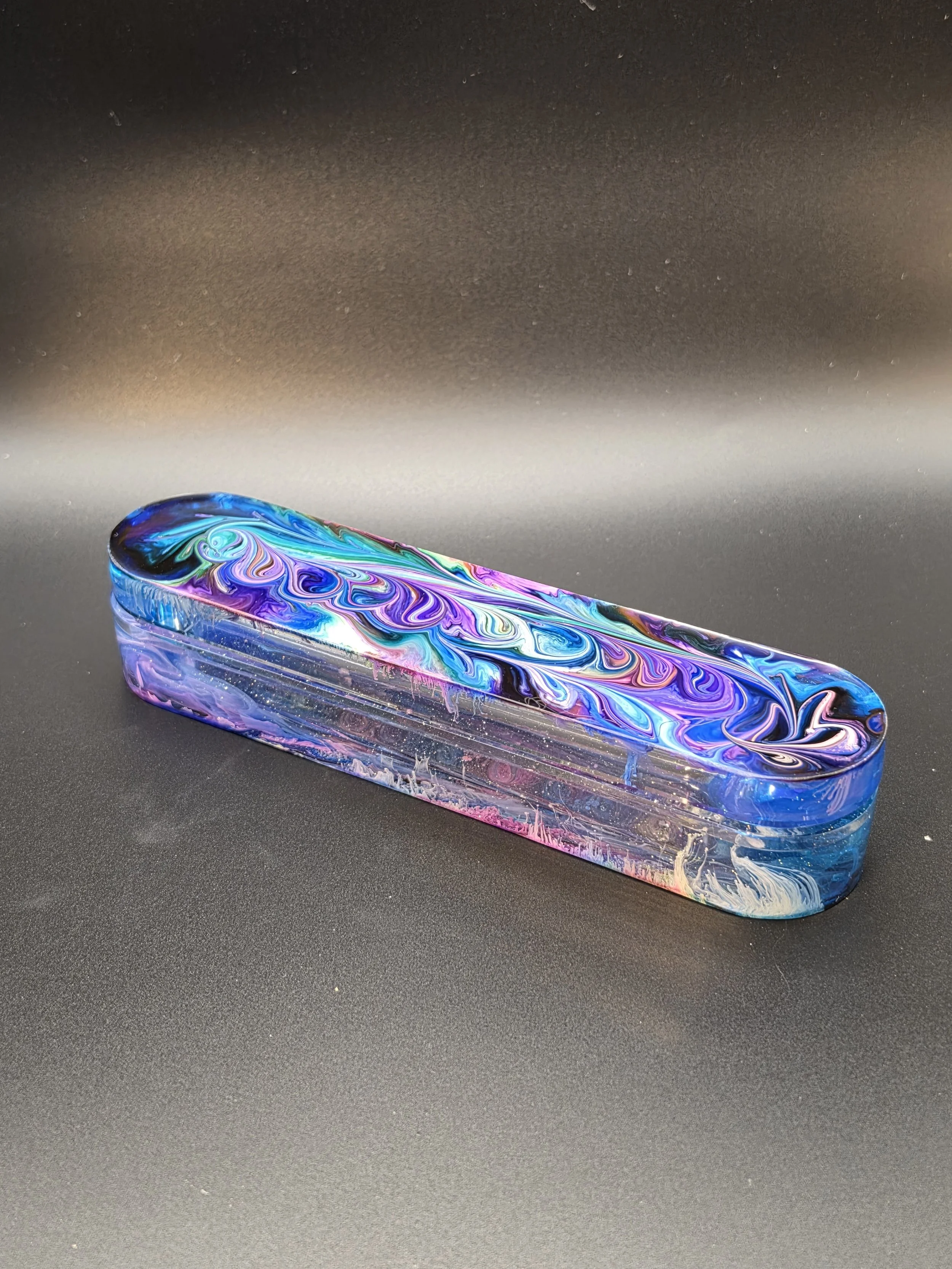 Multicolor Sparkle Petri Dice Holder- Lid Slightly Uneven