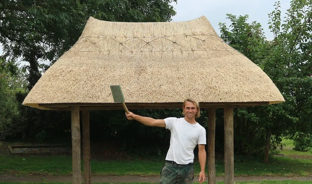 south west master thatcher Elijah Francis thatching in Cornwall and Devon using wheat straw and water reed professional services