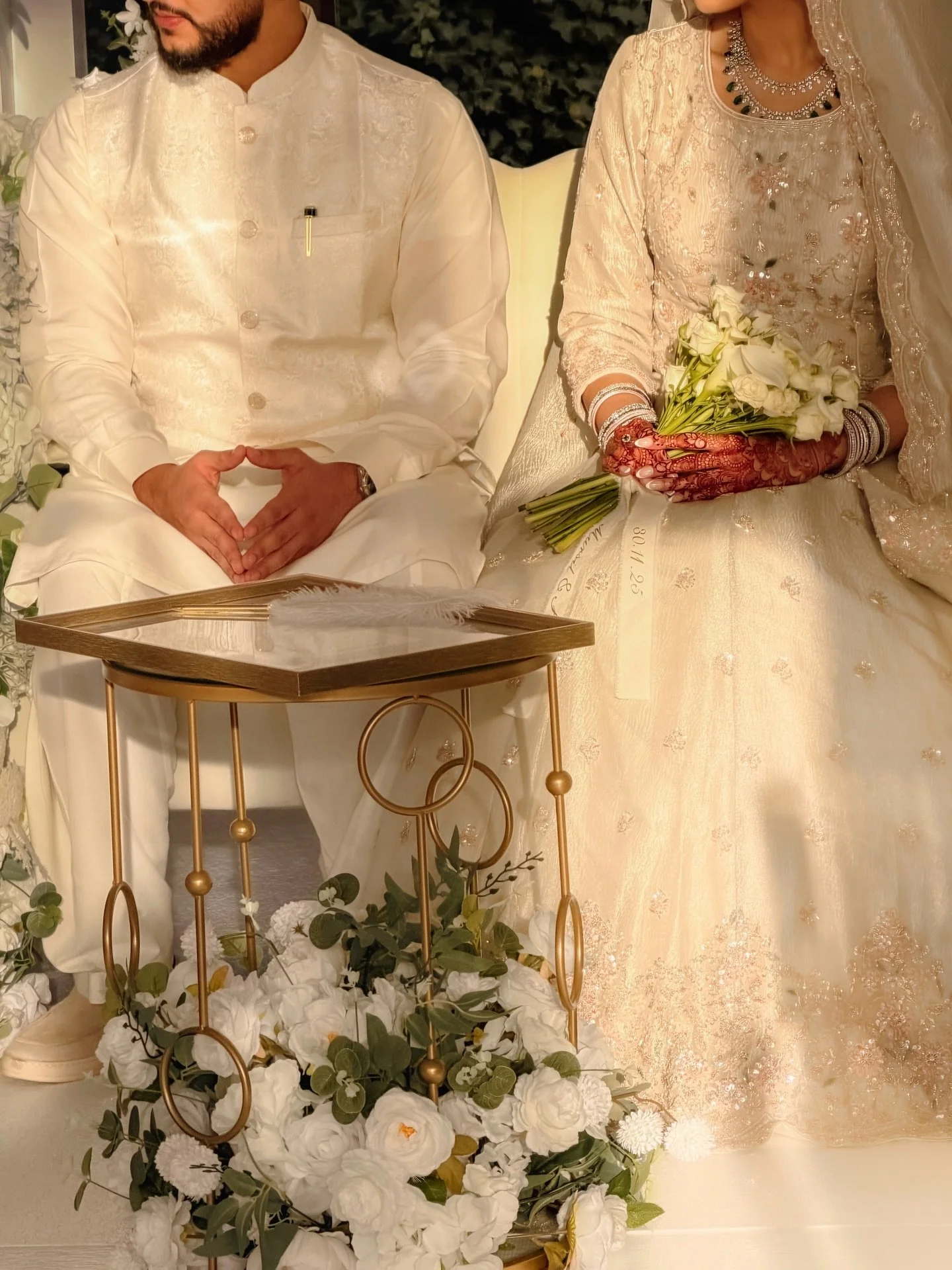 Mursil &amp; Salma | iPhone stills 

✉️ Getting Married? Book us as your wedding content creator! Enquiries via the link in our bio

Content Creator @luxebts_ 
Decor @design_myweddingldn 
Photographer @fmoledinaphotography 

#pakistaniwedd&igrave;ng 