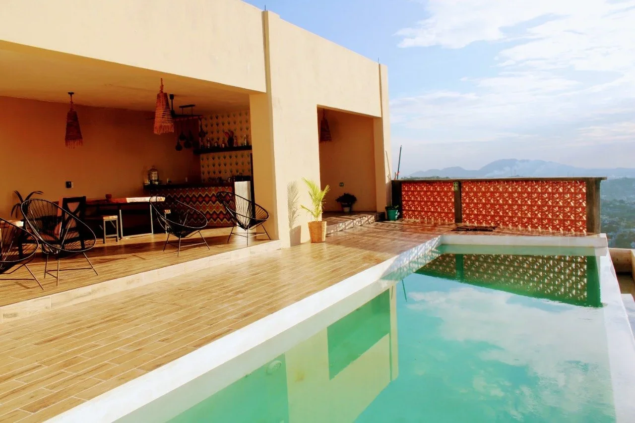 alberca2.webp