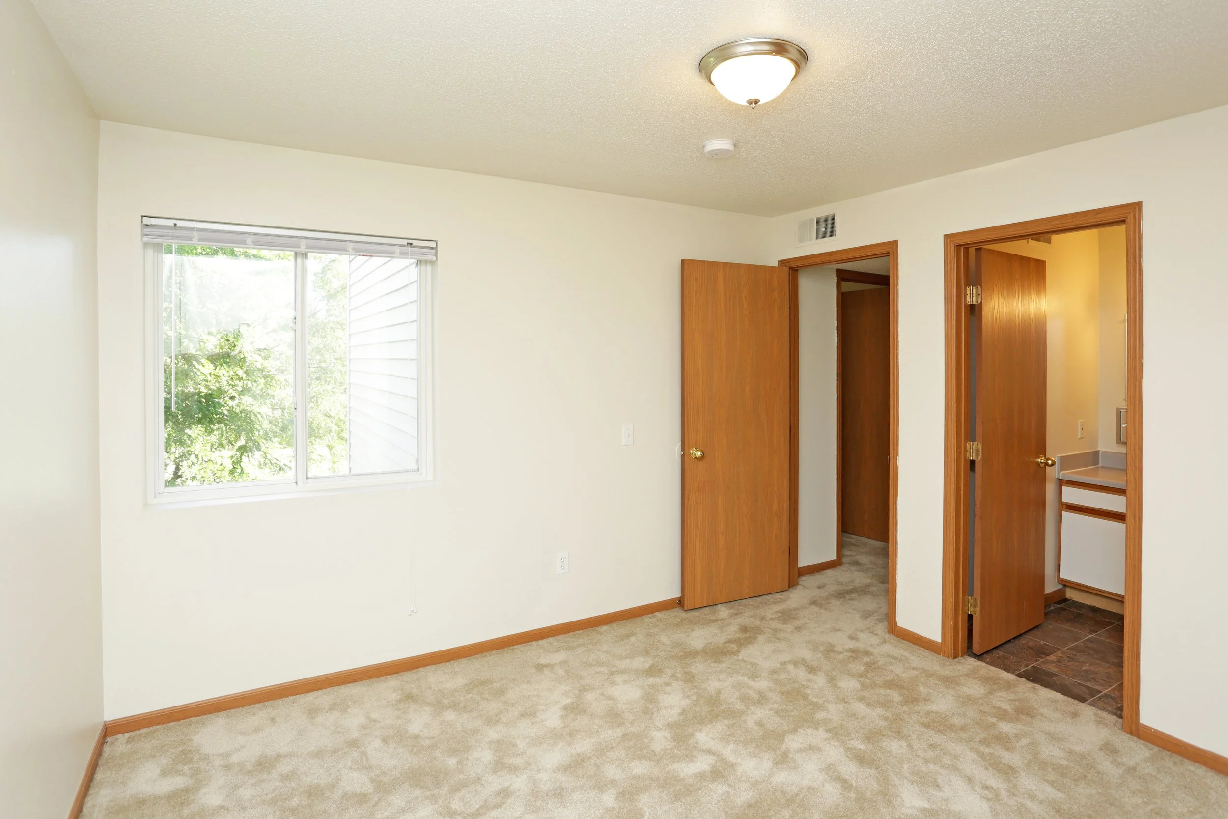 InteriorPhoto (7).jpg