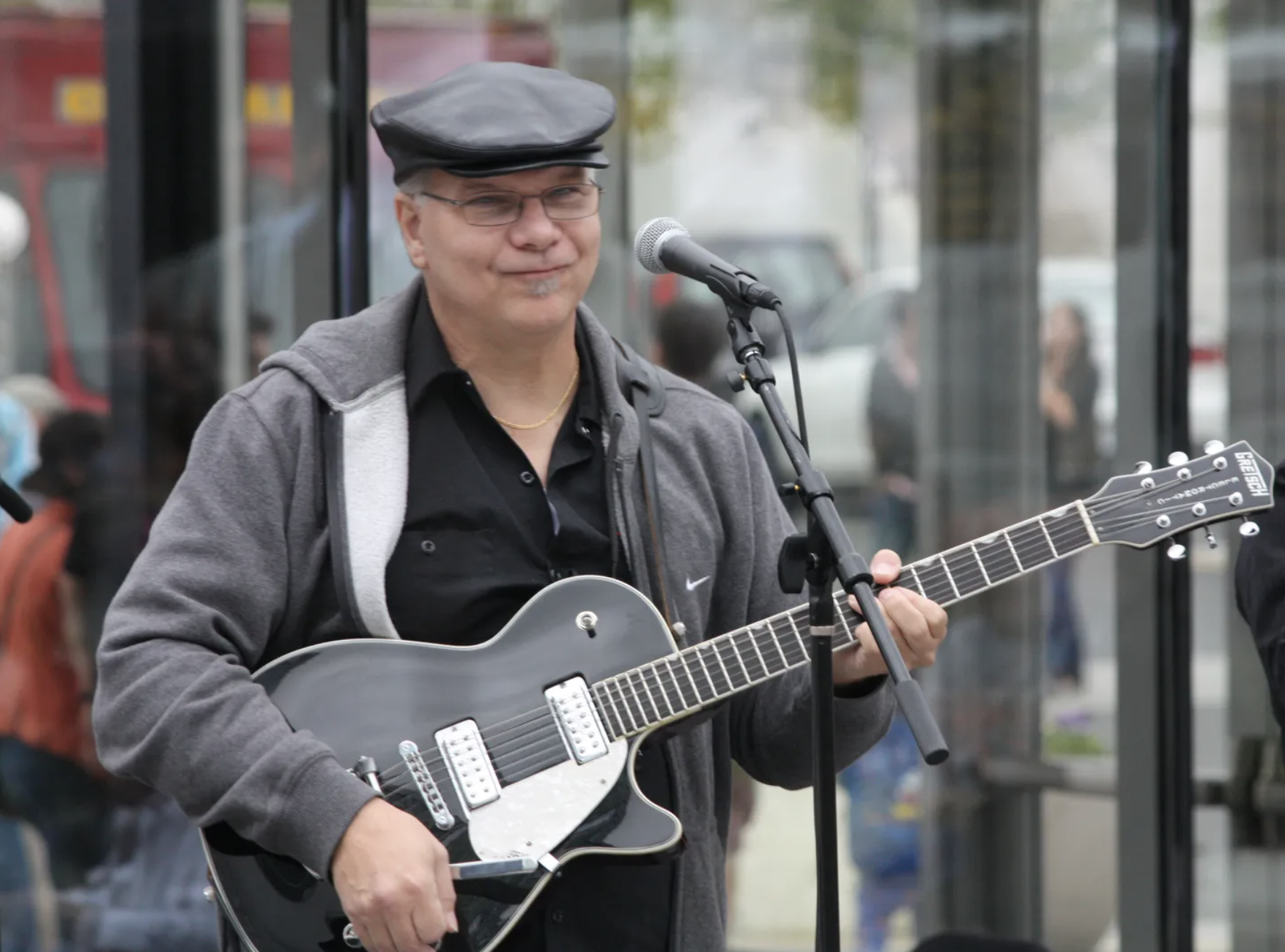 Live Music on the Patio: Jeff Carmela