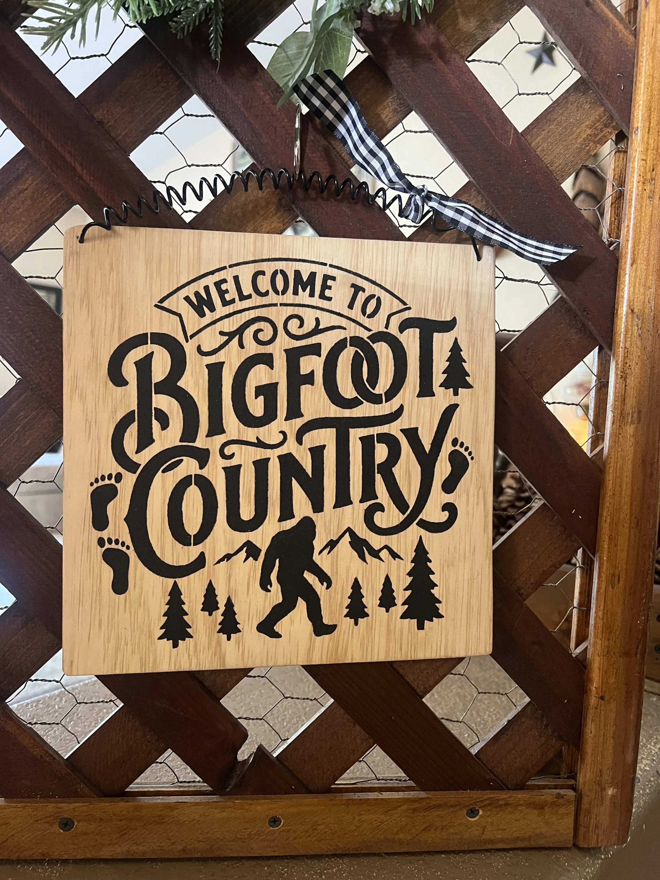 Bigfoot Country stencil sign