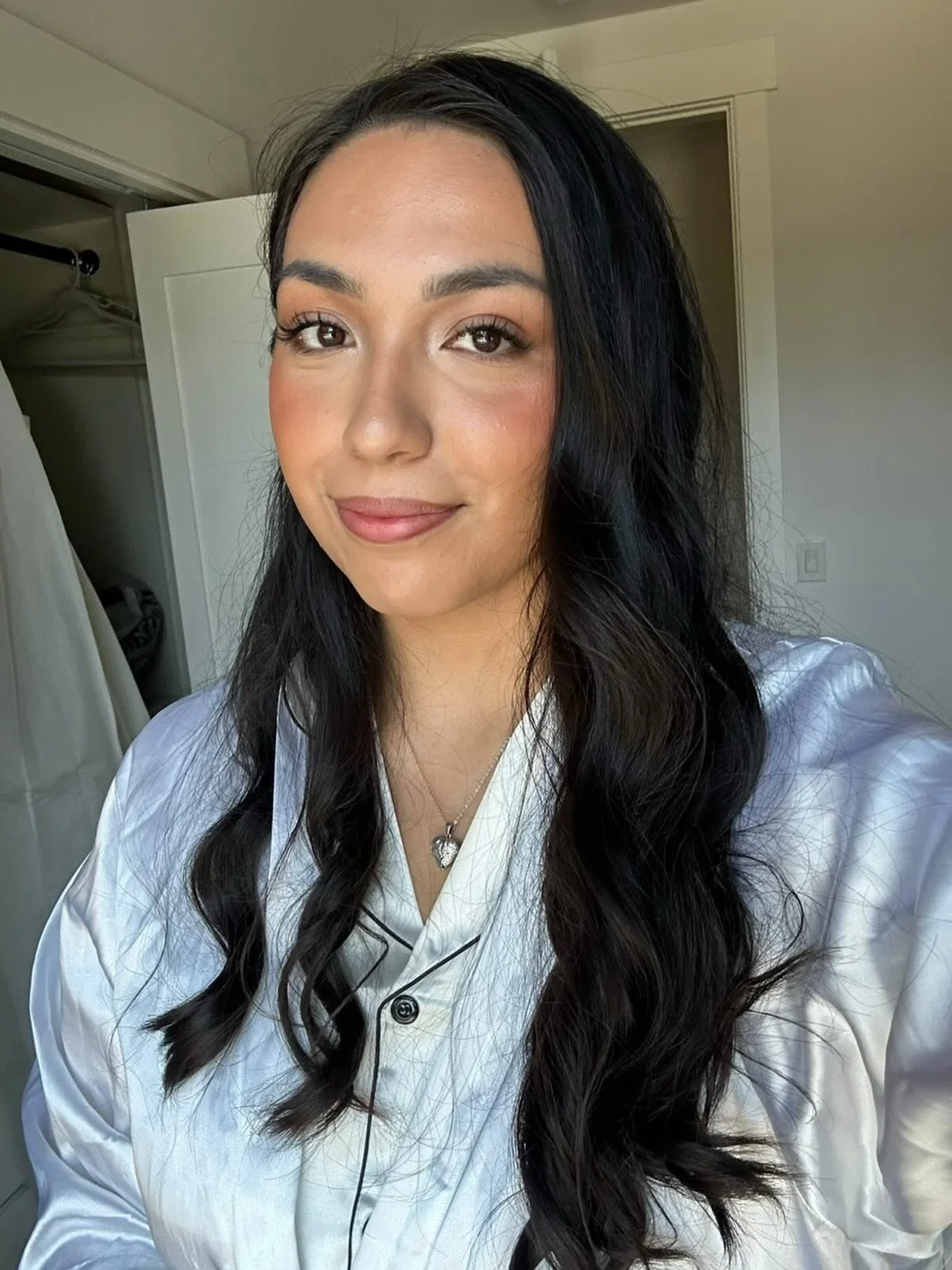 Soft bridal glam by me✨ the skin!!😍

#seattlemua #seattlebridalmakeupartist #seattlebridalmakeup