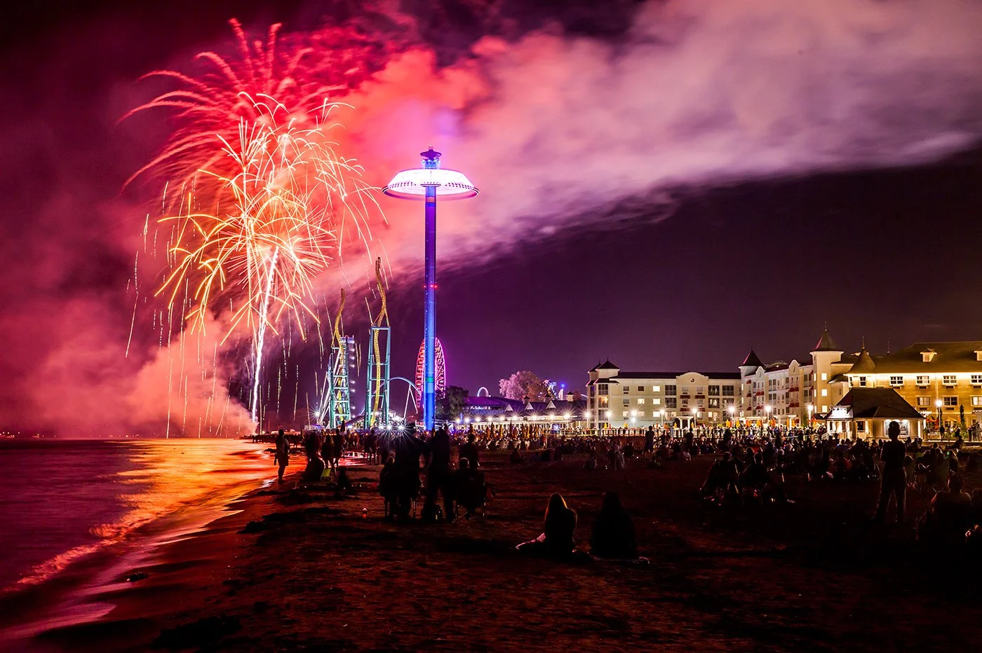 beach_fireworks.jpg