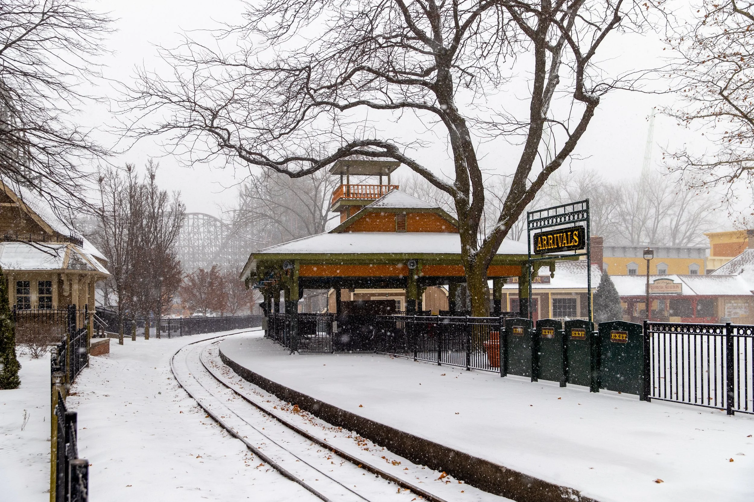 JSX_6532 Six Flags.jpg