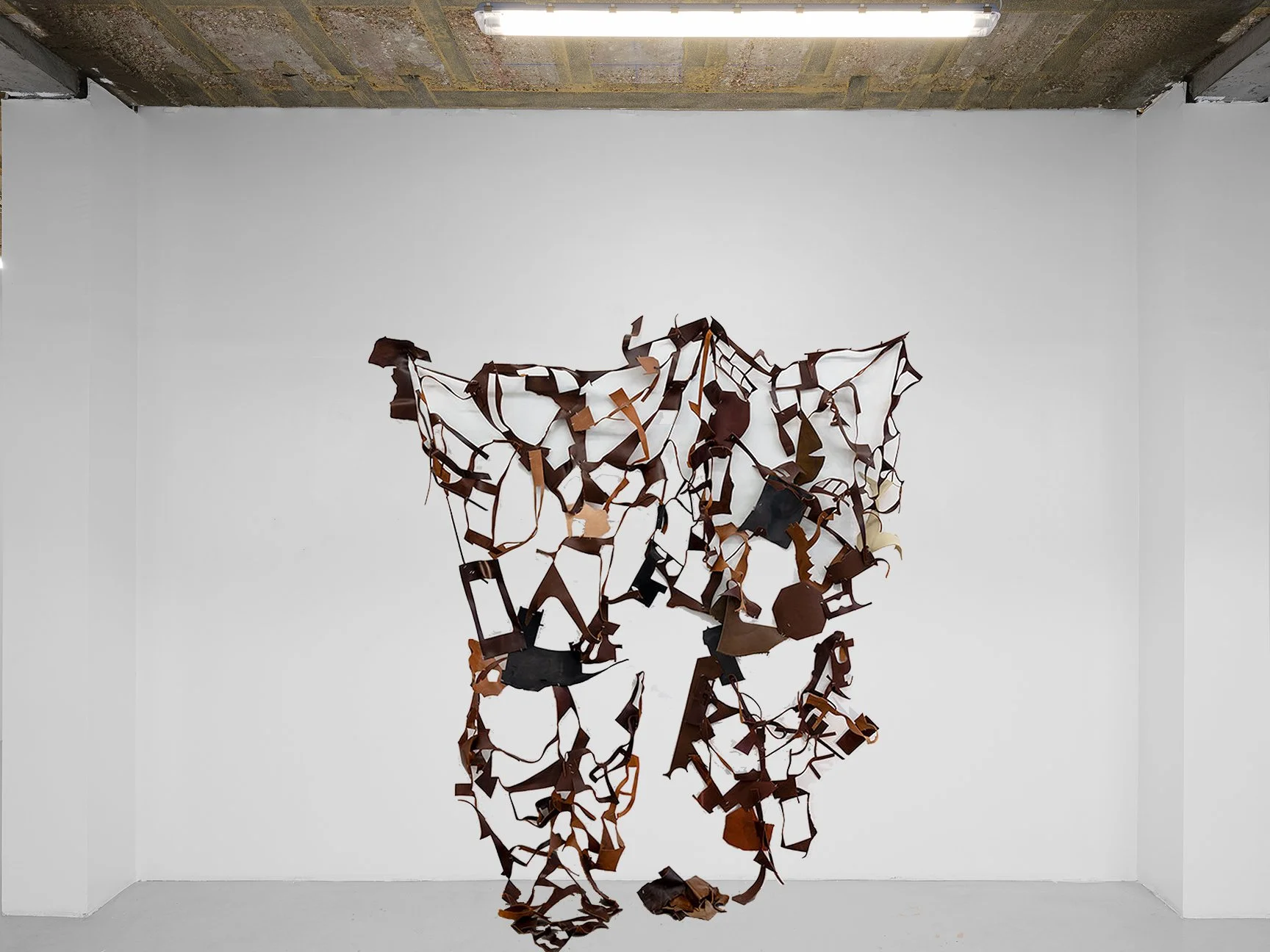 Cameron Patricia Downey

Otherwise Than, leather

Cameron Patricia Downey (b. Minneapolis, MniSóta Makoce) is an antidisciplinary artist whose work oscillates between sculpture, print, film, body and otherwise. Peering into the private lives of objec