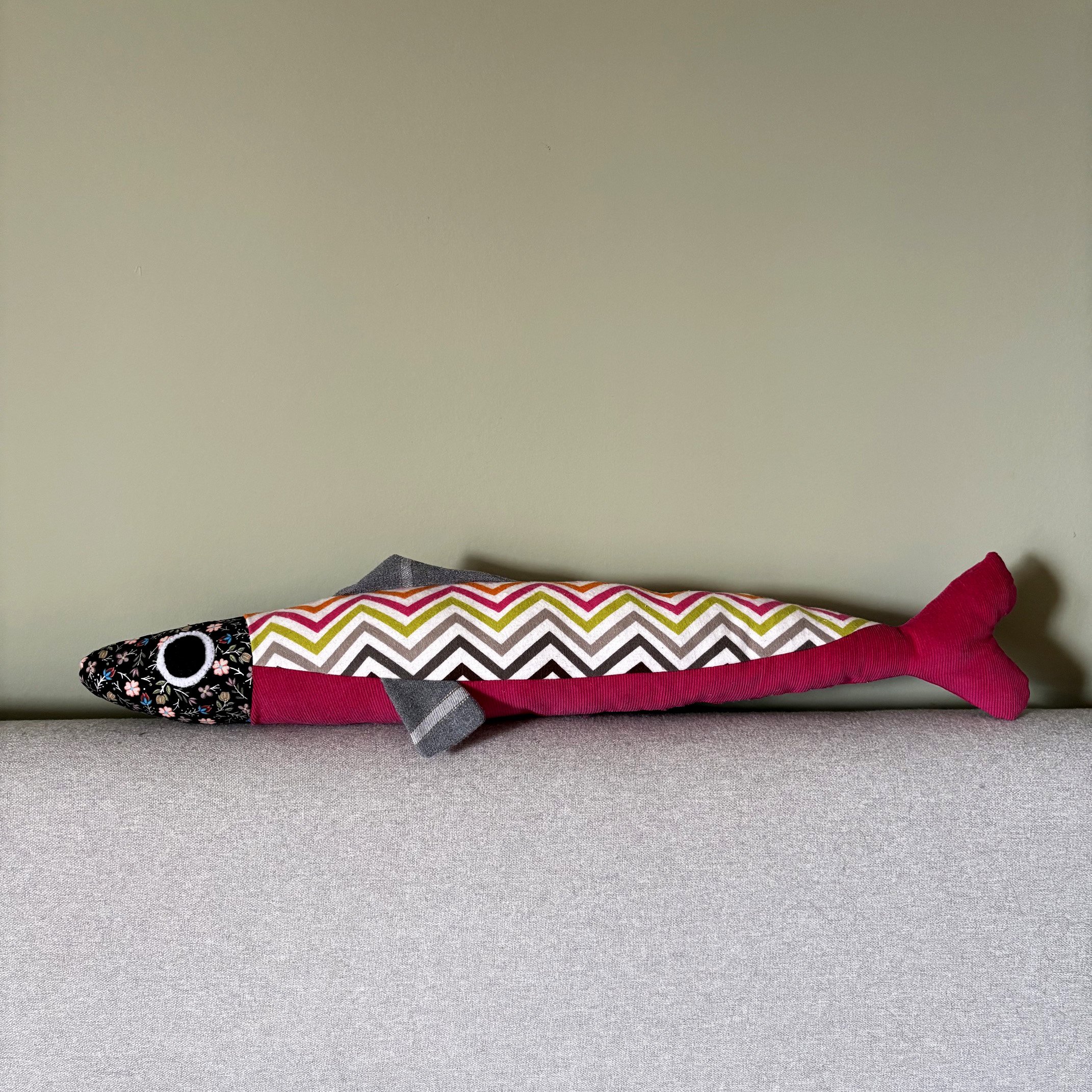 Sardine Pillow