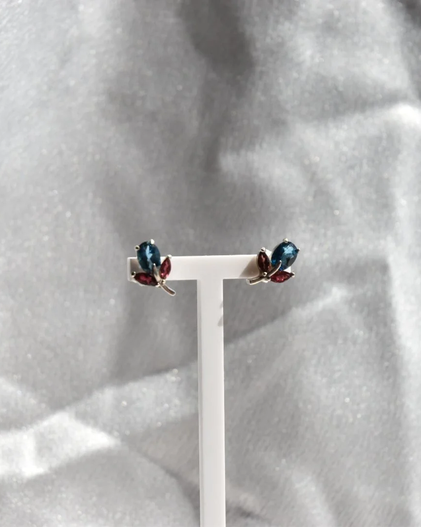925 sterling zilveren tulpen oorstekers met toermalijn en London blue topaas