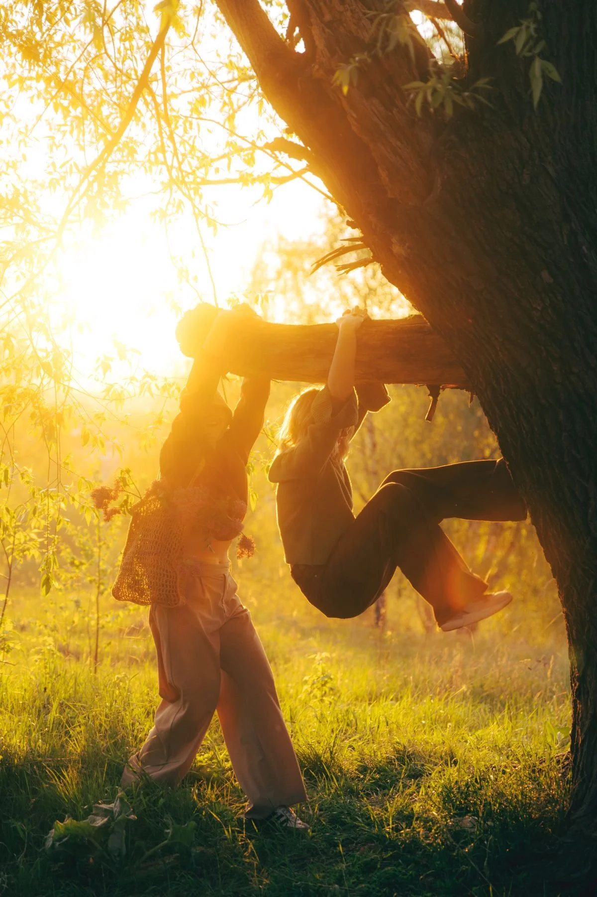 The Invisible Thread: How Our Childhood Relationships Shape Our Adult Relationships
