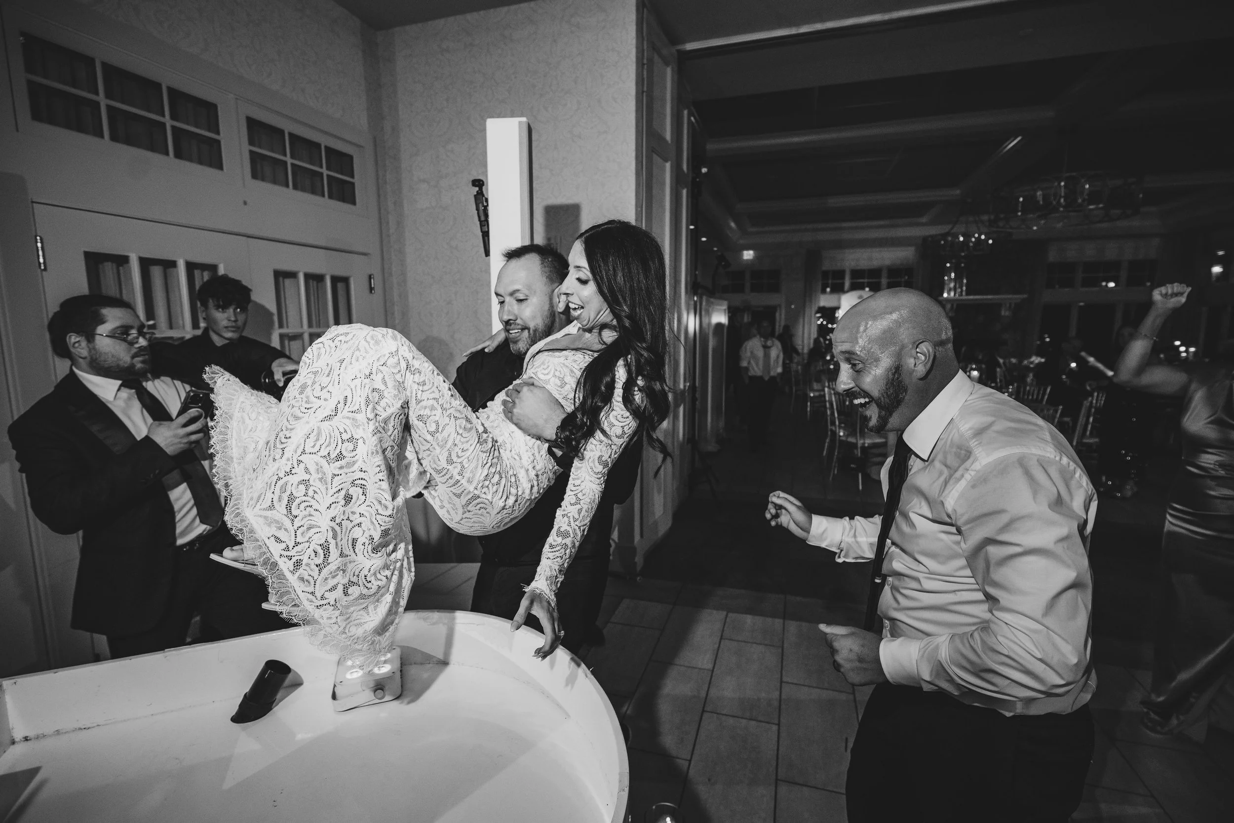 Gianna-Tommy_Wedding-0805--BW.jpg
