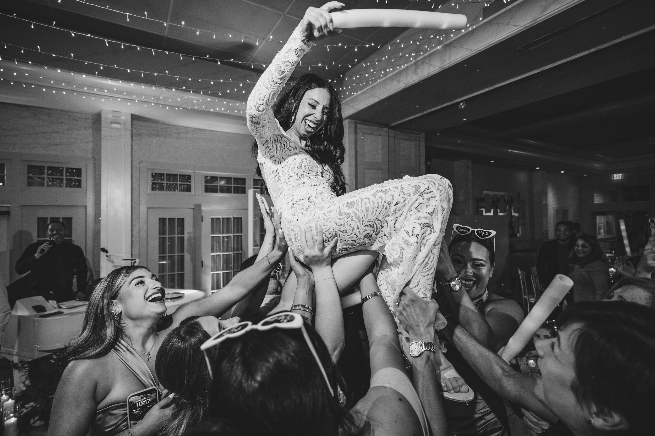 Gianna-Tommy_Wedding-0842--BW.jpg