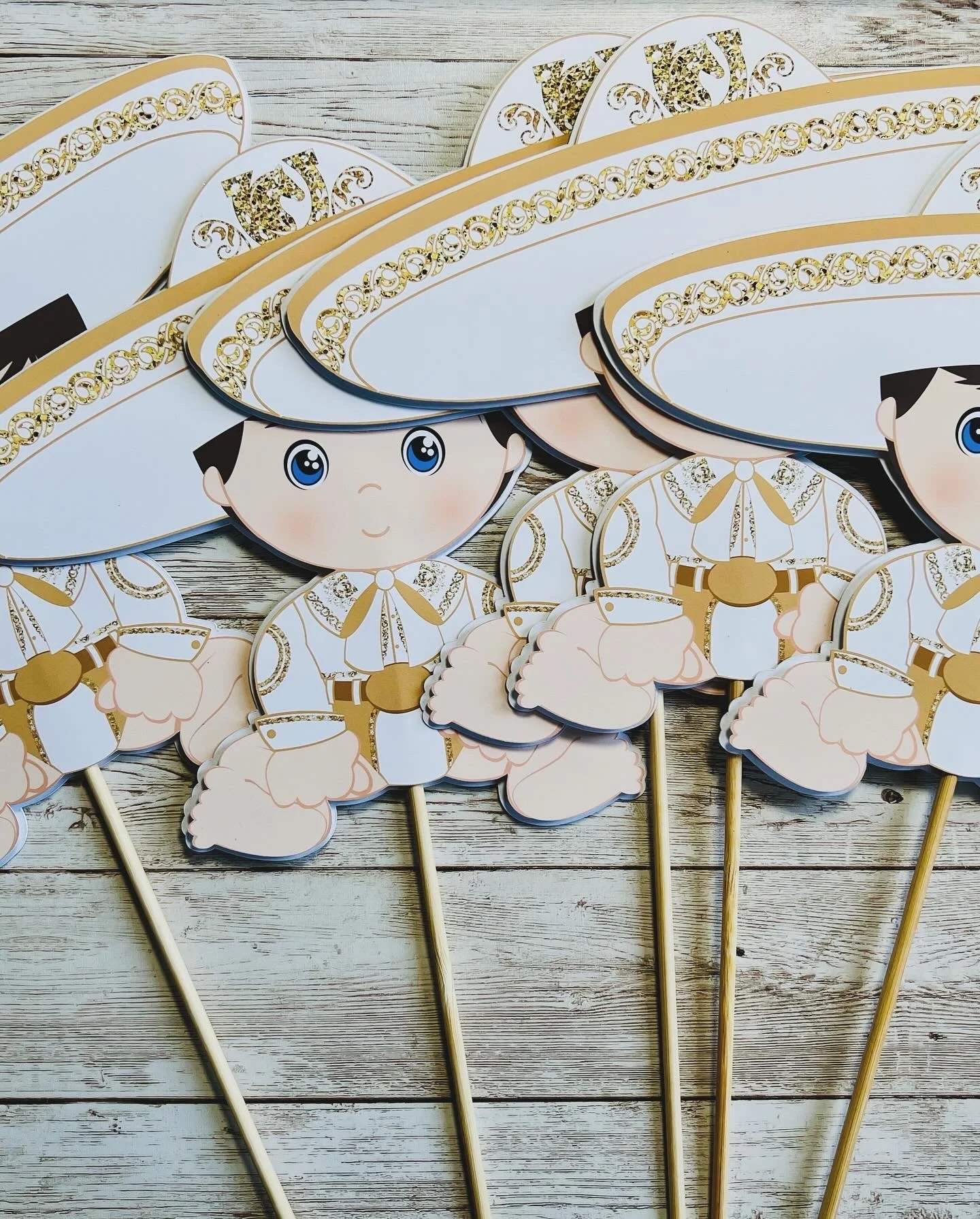 baptism centerpieces