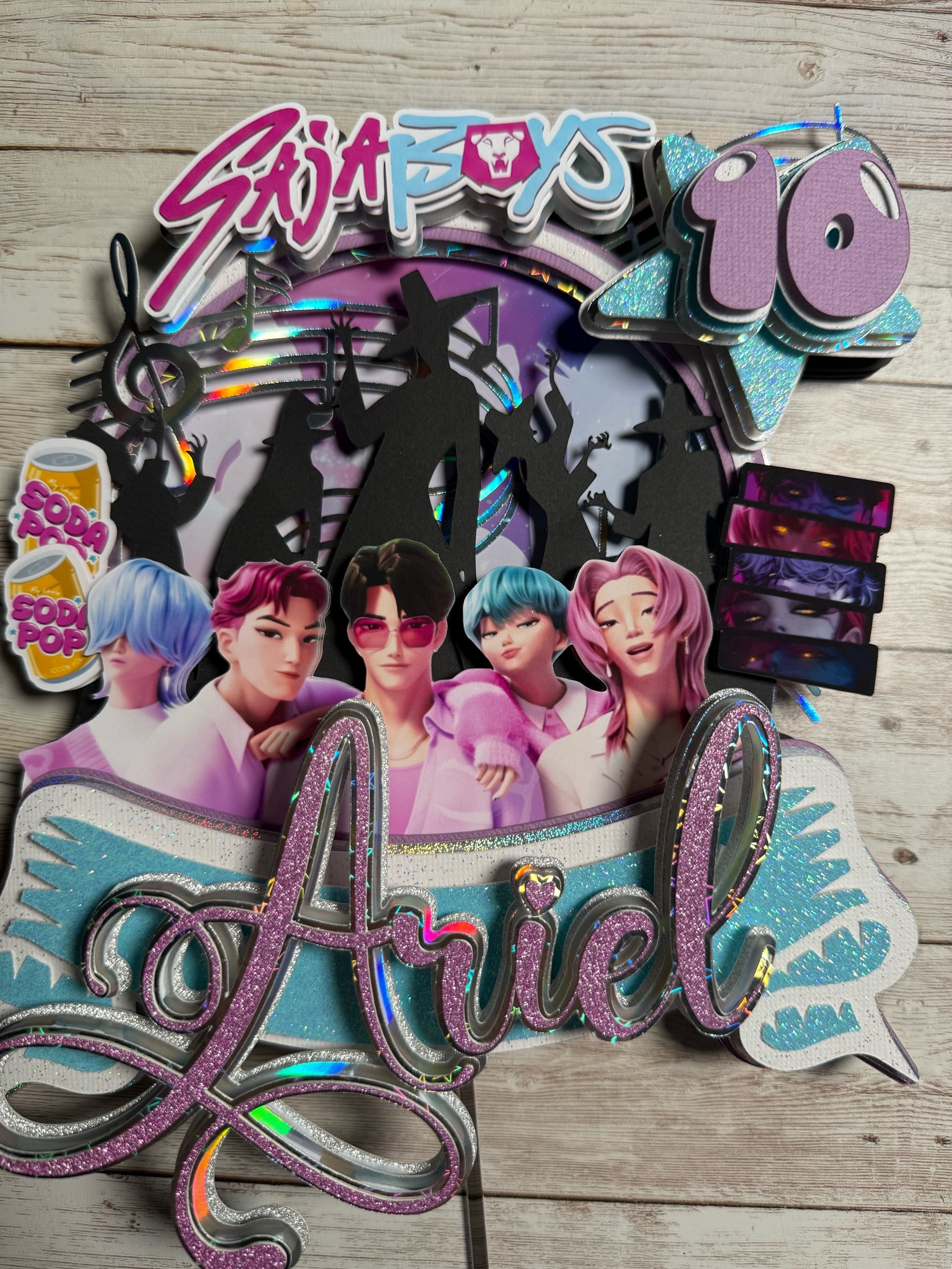 k-pop cake topper
