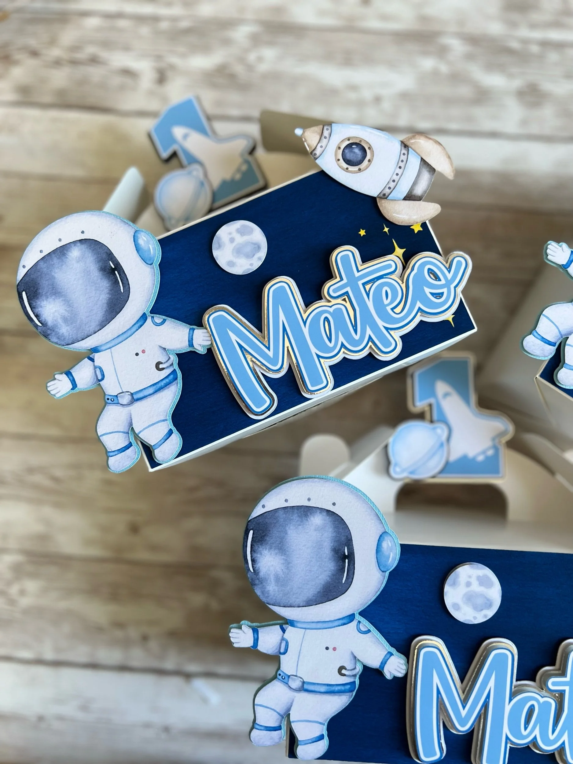 Space Favor Boxes