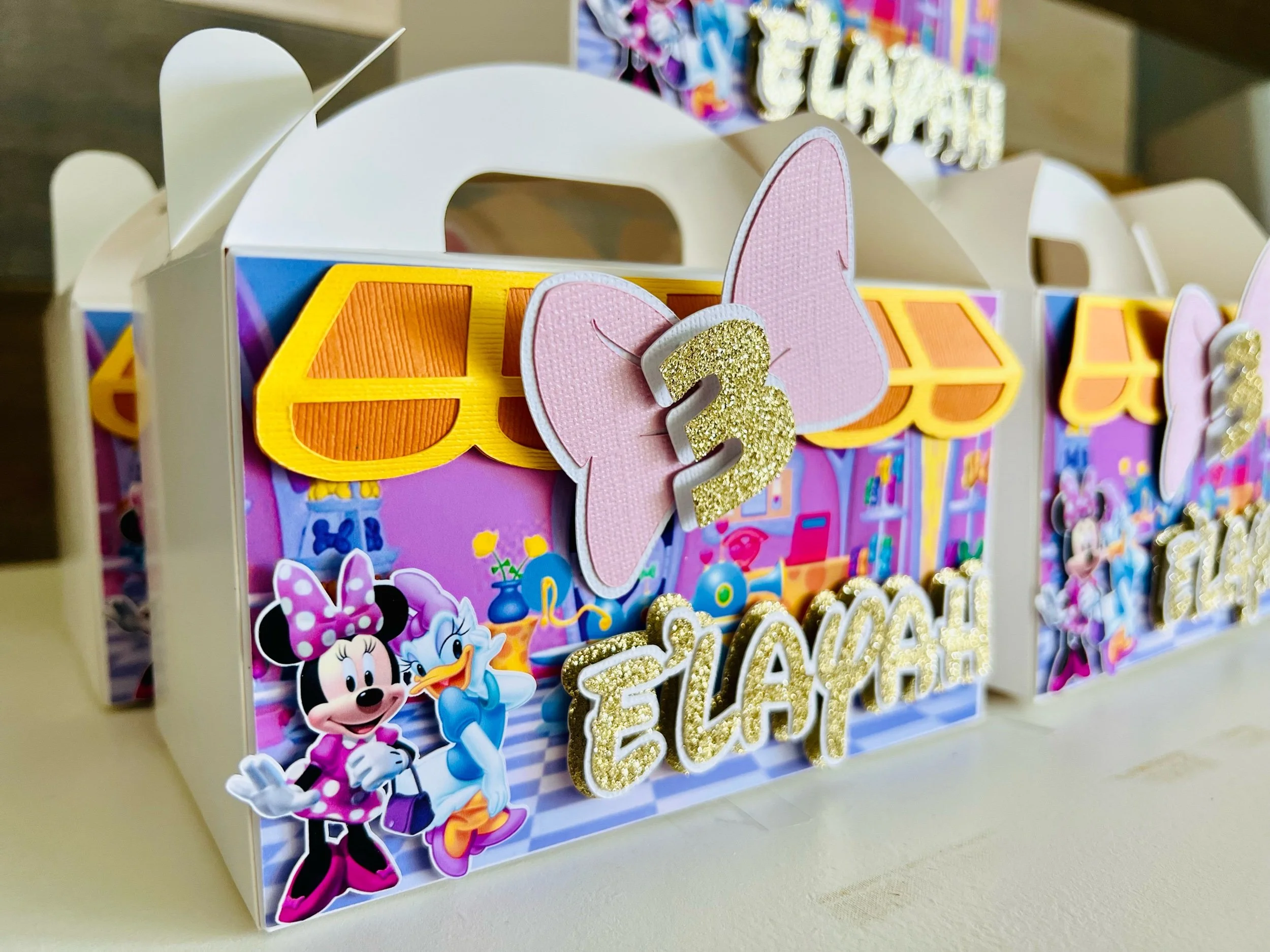 Minnie bowtique favor boxes