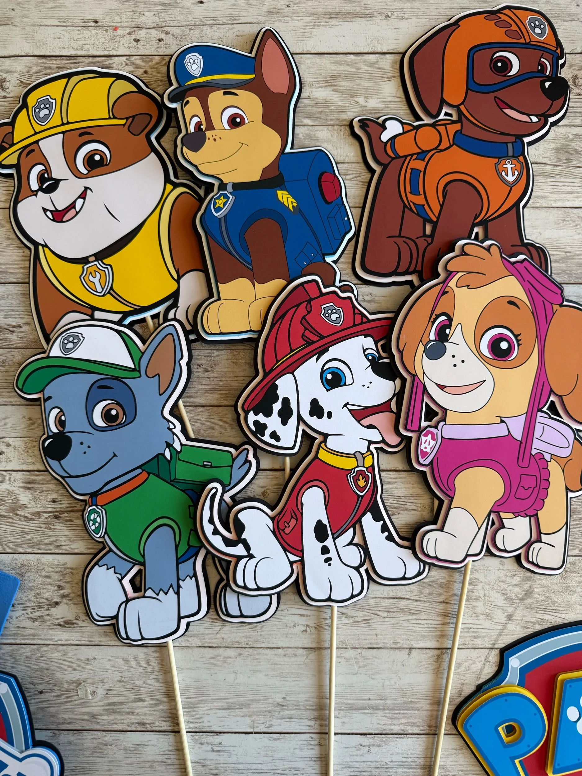 paw patrol centerpieces