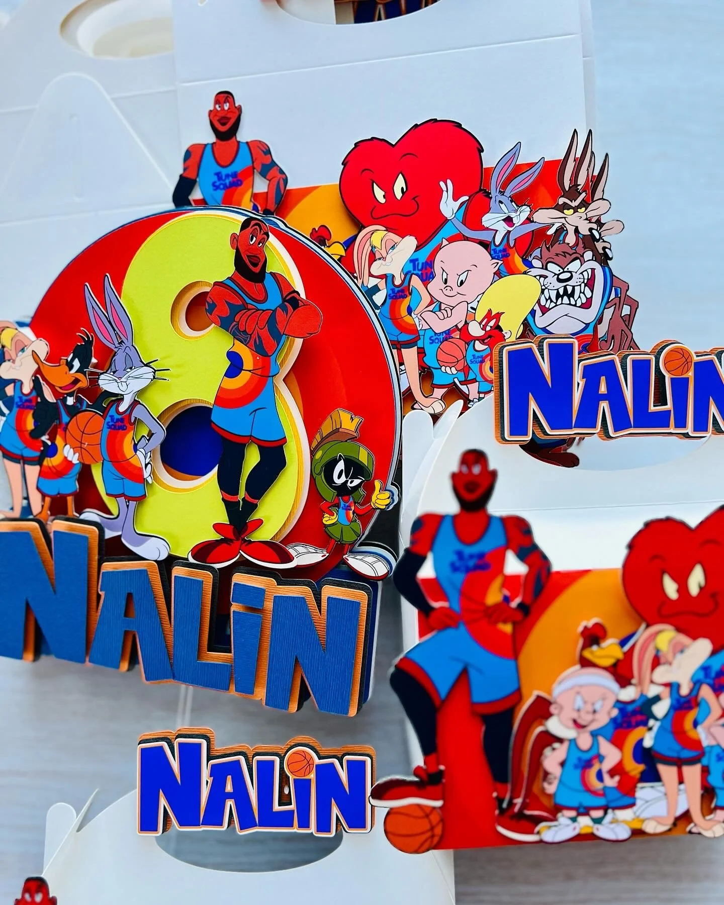 looney tune favor boxes