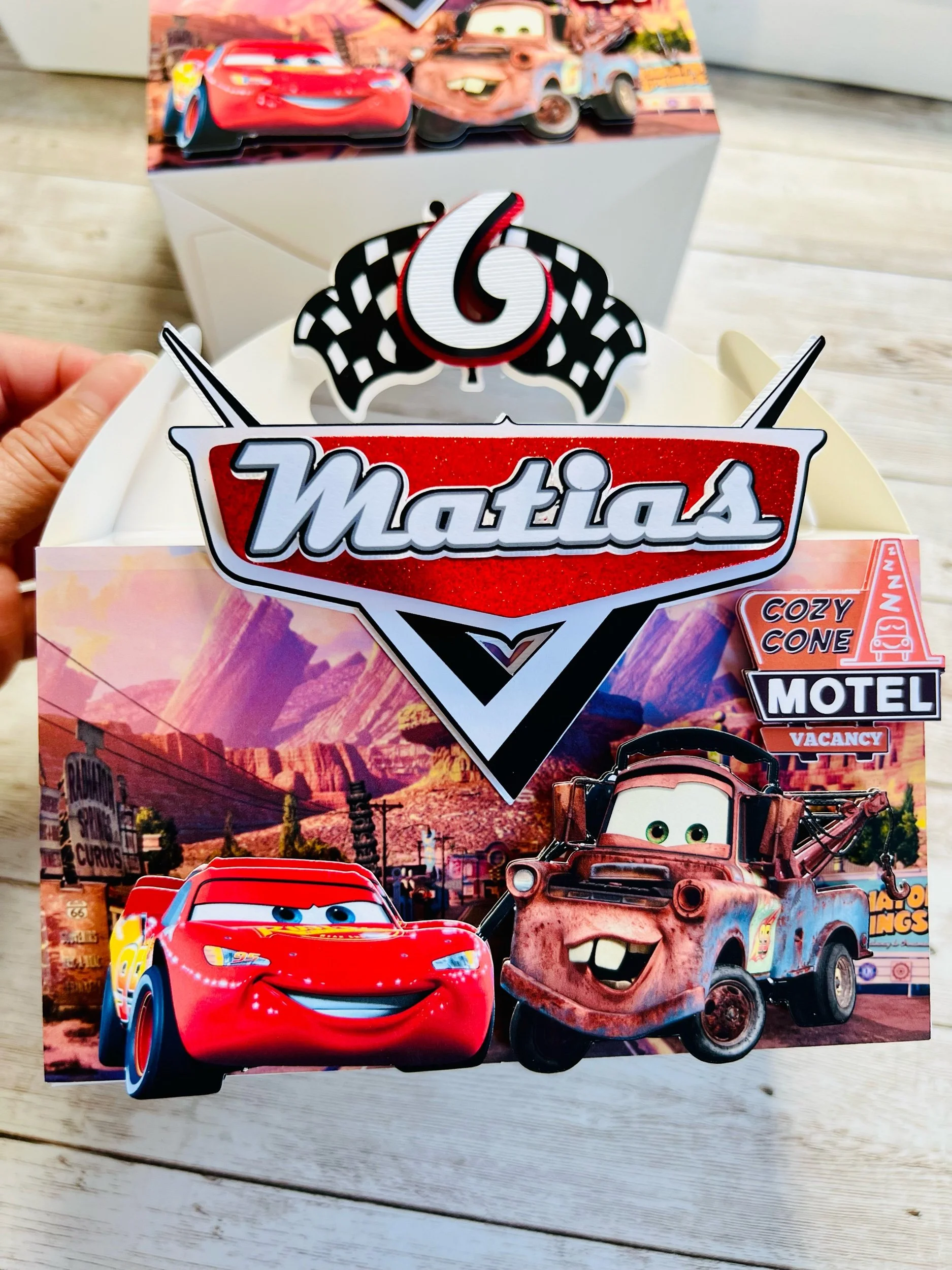 cars favor boxes