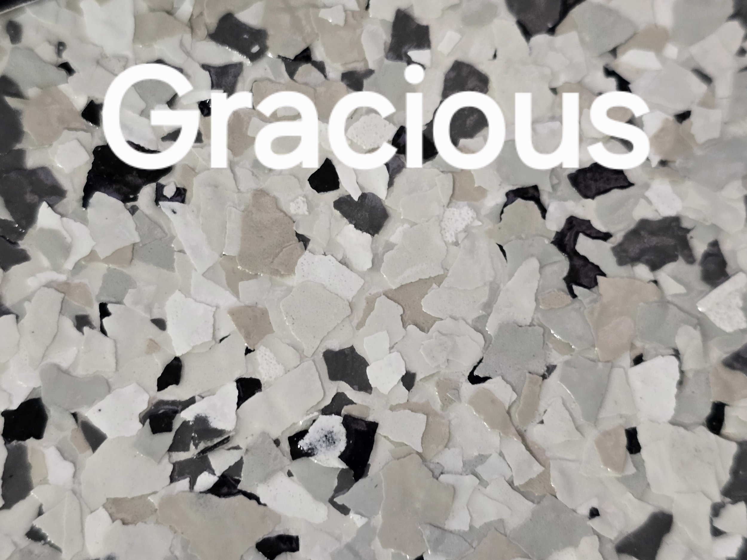 Gracious colored vinyl flakes