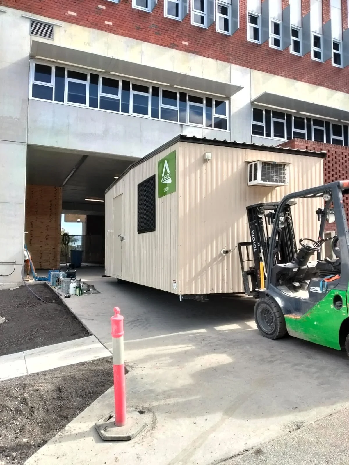 Kane Constructions – Site Hut Relocation