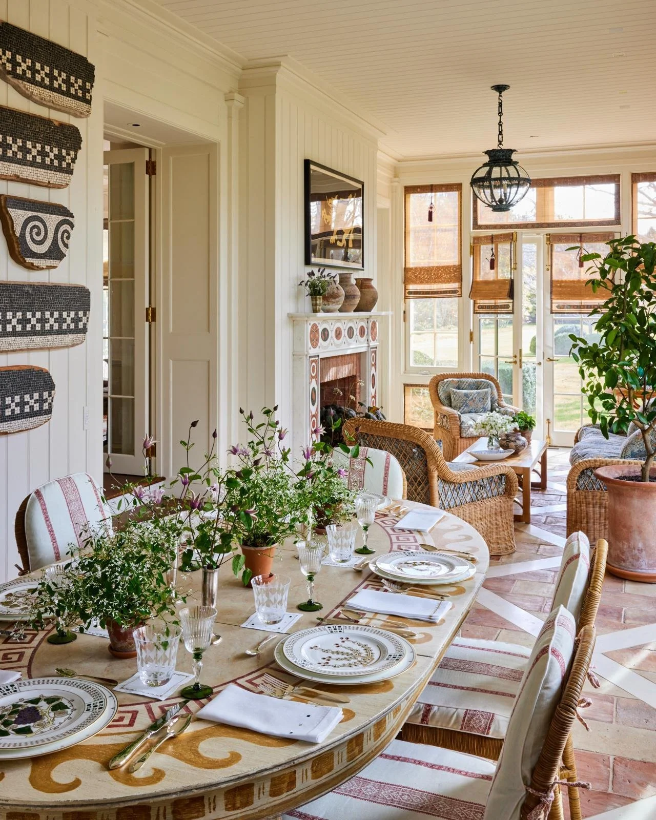 Home of Lauren Santo Domingo
Photograph by Noe DeWitt 
Styling by Rachael Burrow Rummel 