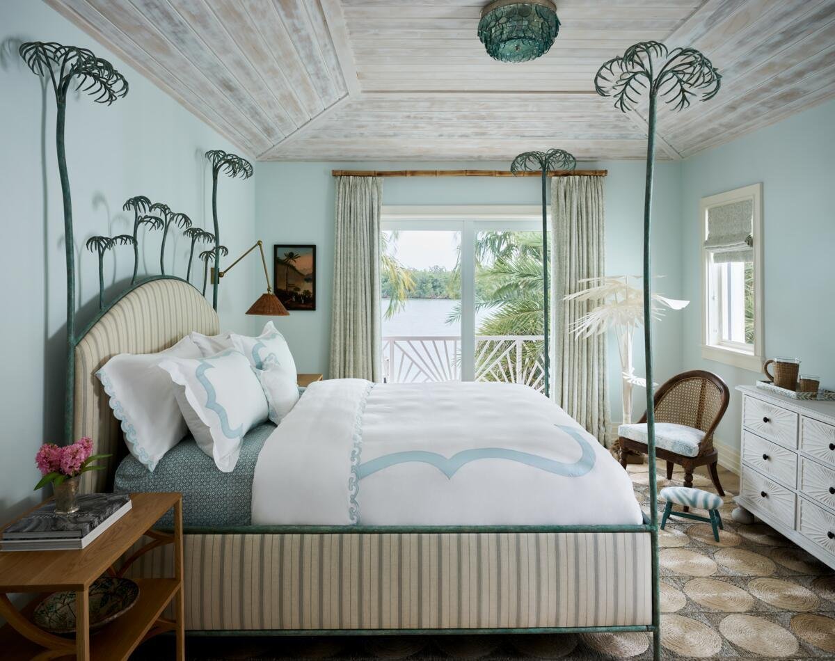 Interior Design by Celerie Kemble
Photography by Douglas Friedman
Styling by Rachael Burrow Rummel 