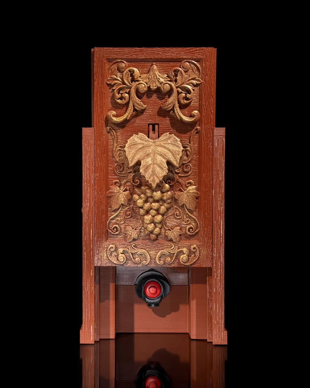 Vineyard_Classic_Wine_Bag_Dispenser_1_b11625c9c9.jpg