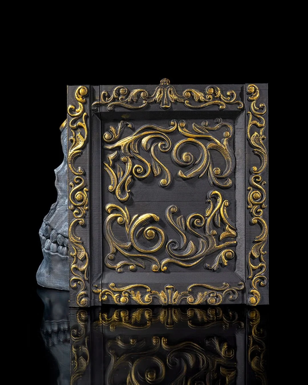 Skull_Adornment_Wine_Bag_Dispenser5_4d68c99cfa.jpg