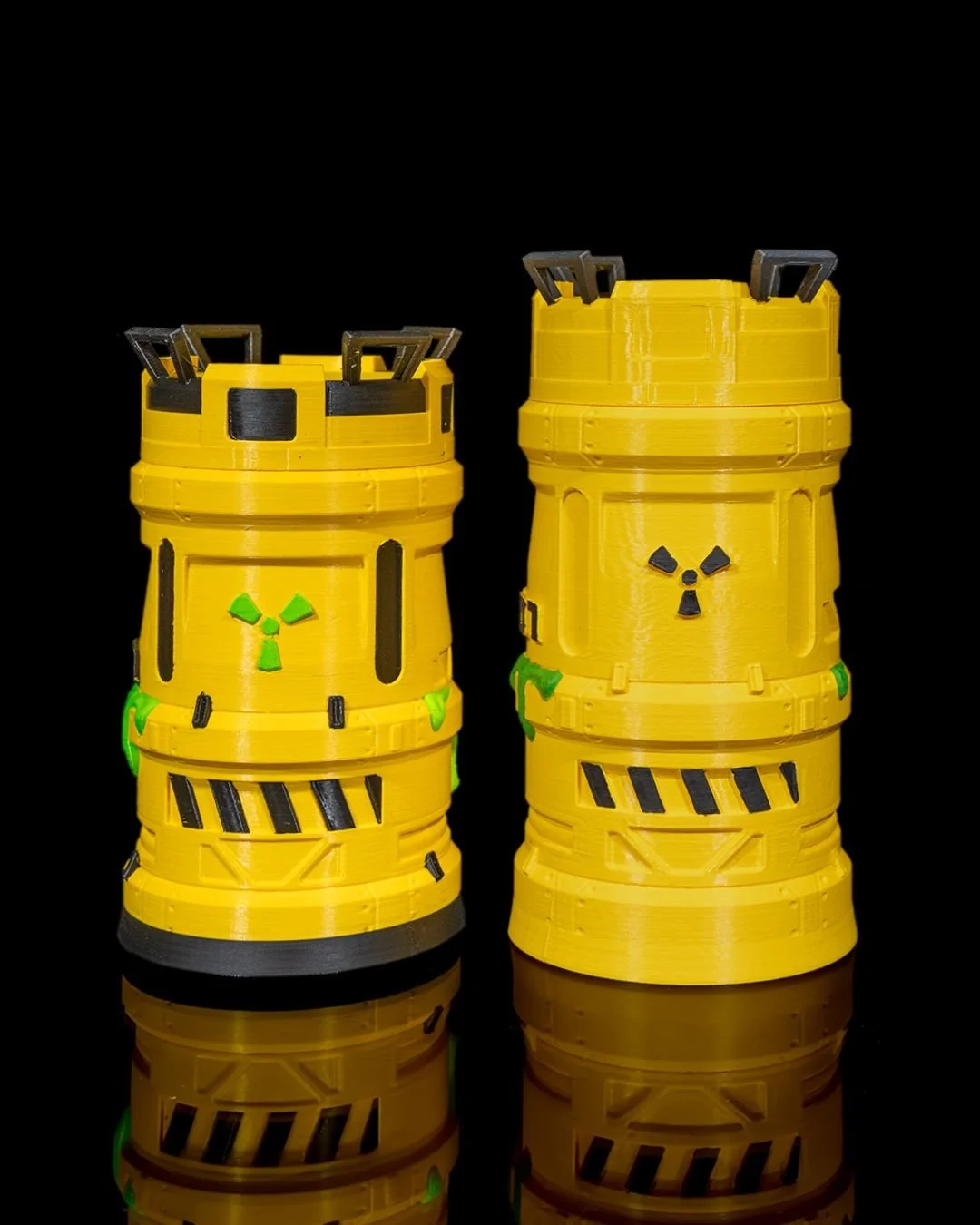 Toxic_Waste_Can_Holder_1_e69c68b9c9.jpg