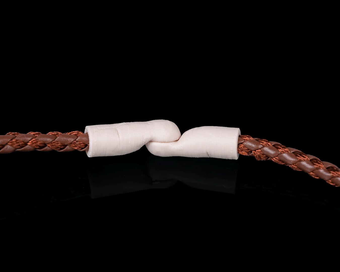 Hunter_s_Reckoning_Necklace6_38fcbc82f6.png