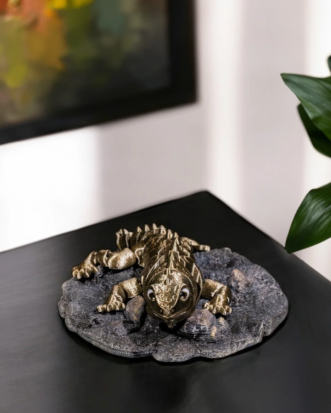 Articulated 3D Printed Iguana with Base Options