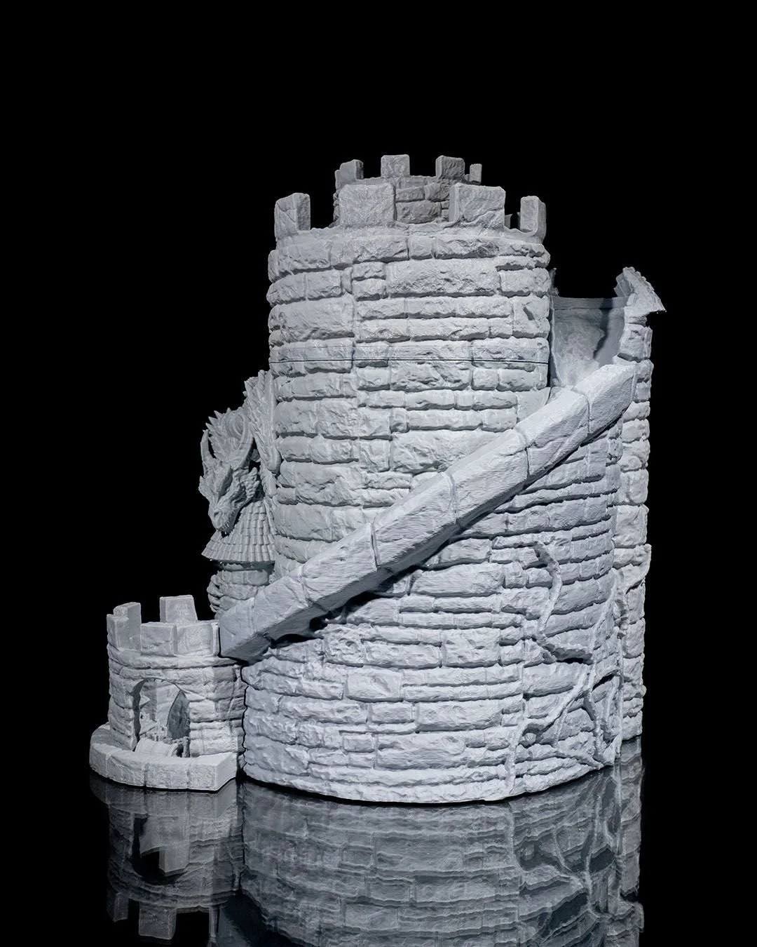Dice_Tower_Wine_Bag_Dispenser4_3c3dbcdf73.jpg