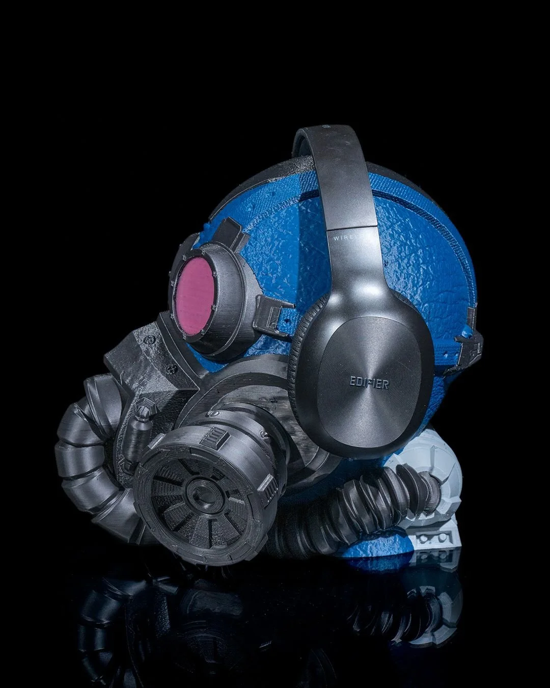 Hot_Spot_Headphone_Holder_5_3af8bb851a.jpg
