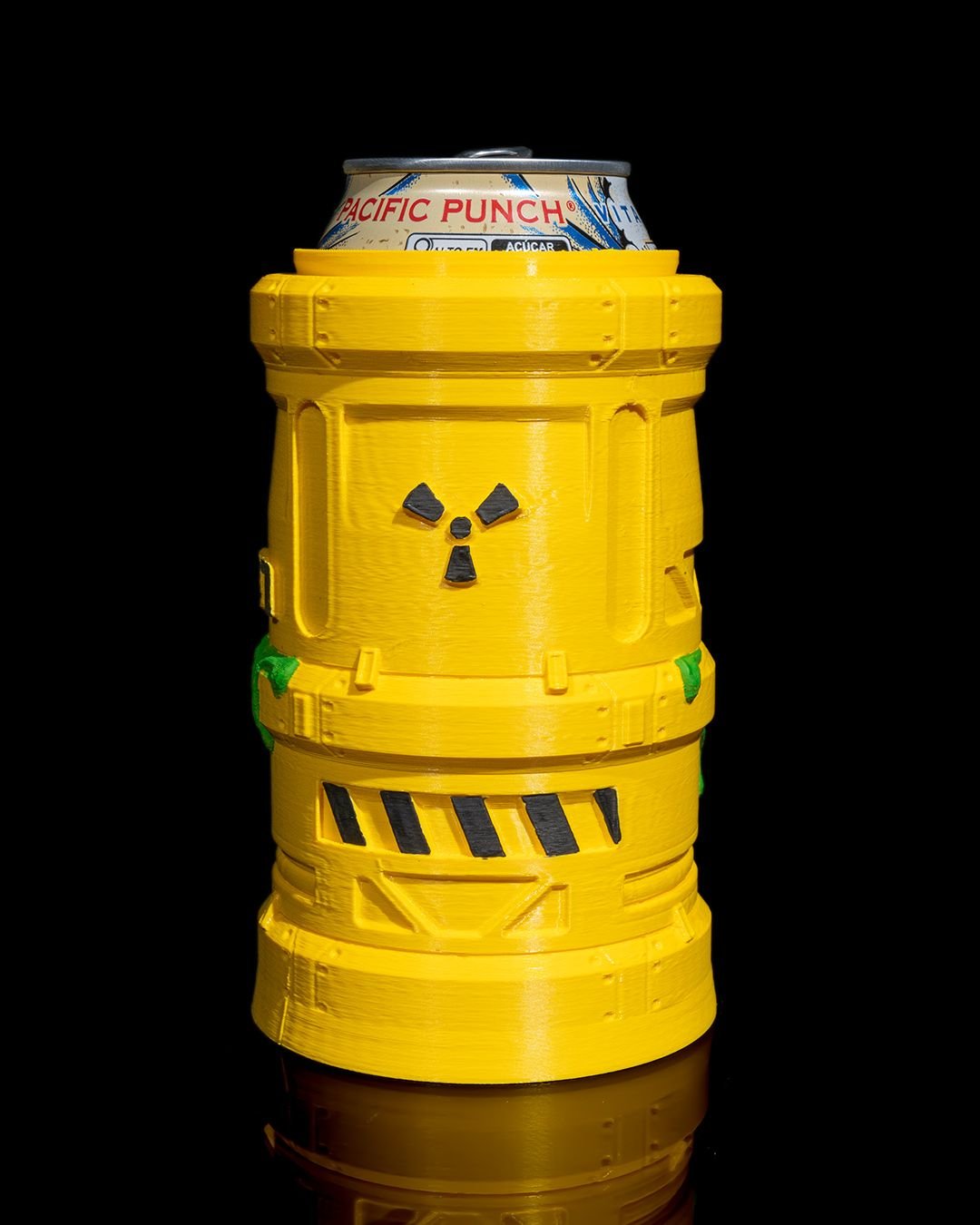 Toxic_Waste_Can_Holder_4_69c877c868.jpg