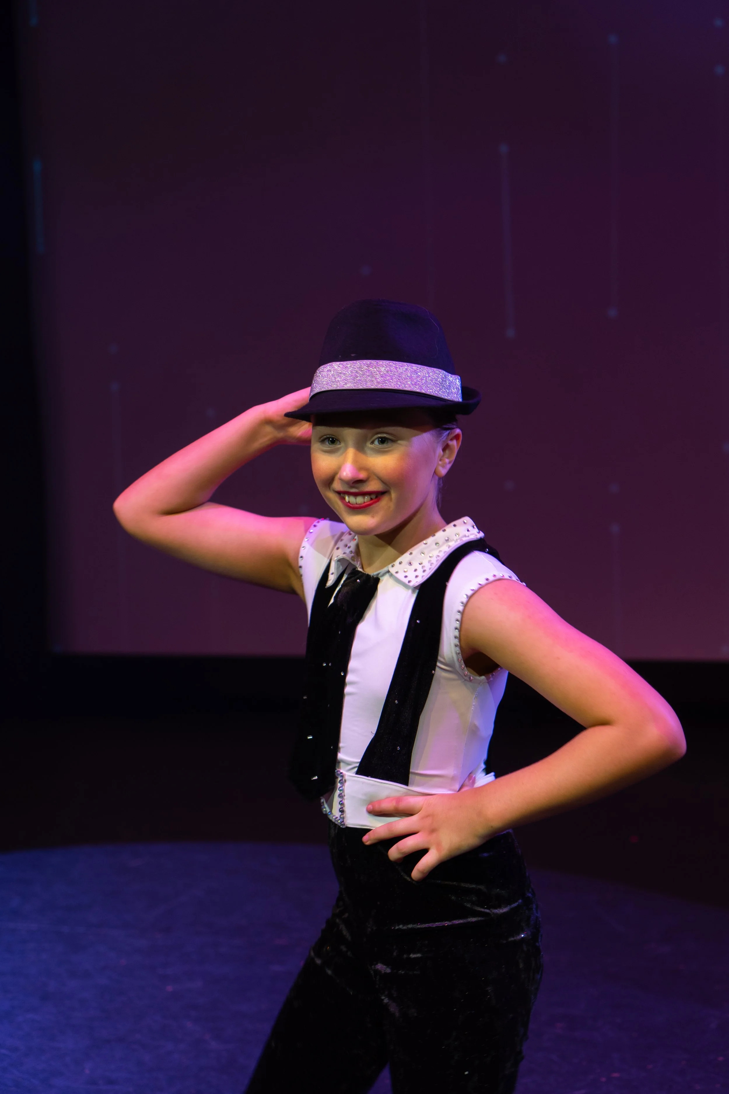 Tap Duo - Right Hand Man-03.jpg