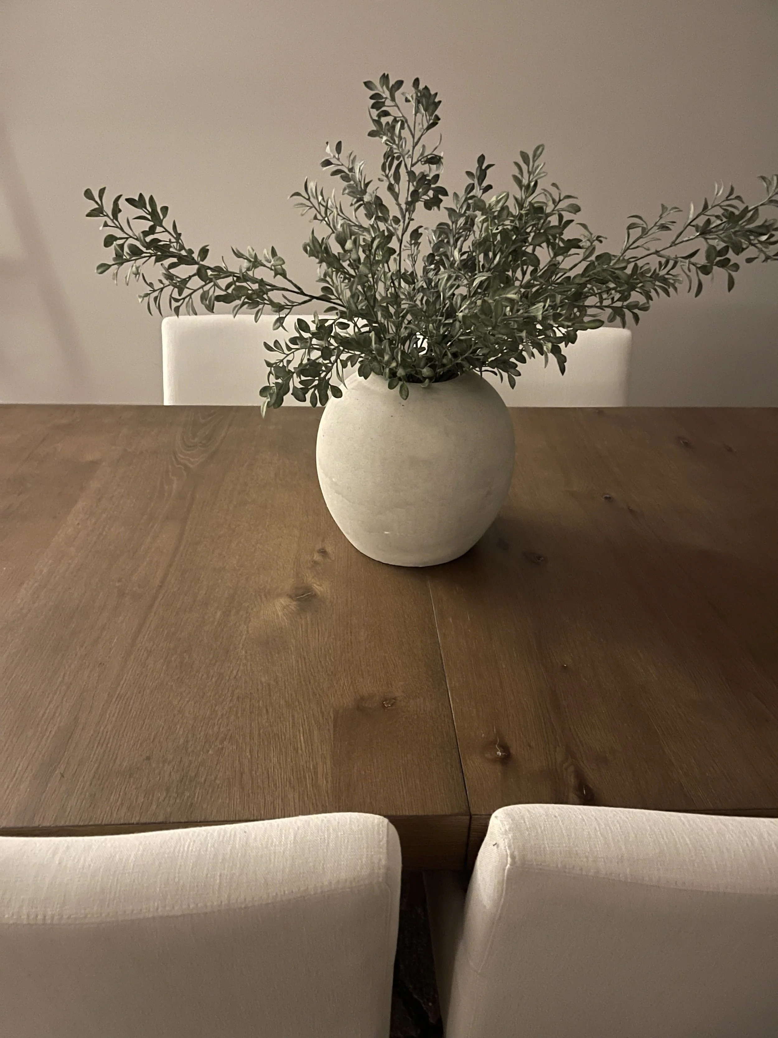  Every Piece Earns Its Place.  
We create sophisticated visual anchors that help buyers and guests envision themselves living in the space.