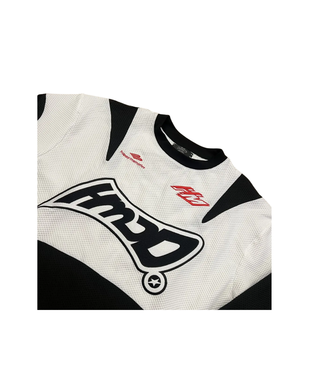 hmdd-monteaux-graphic-jersey-white-chest-patch-detail.png