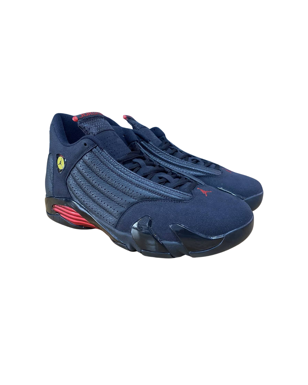 Angled front three-quarter view of the Air Jordan 14 Retro Last Shot