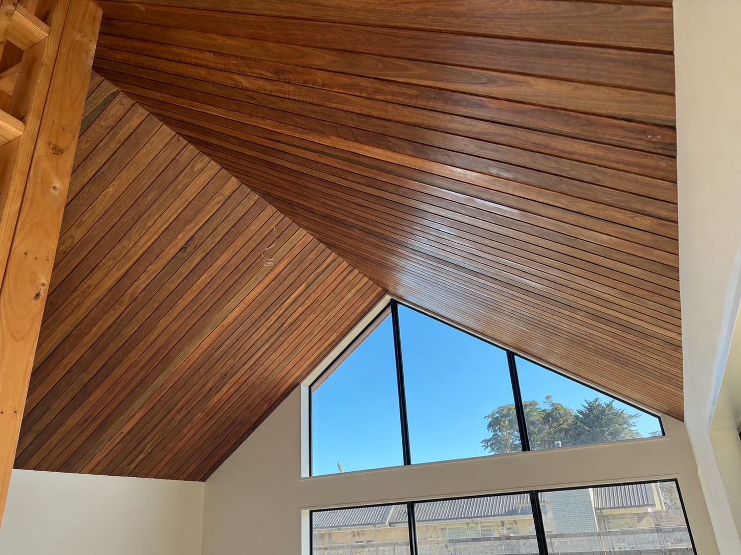 hardwood ceiling.png